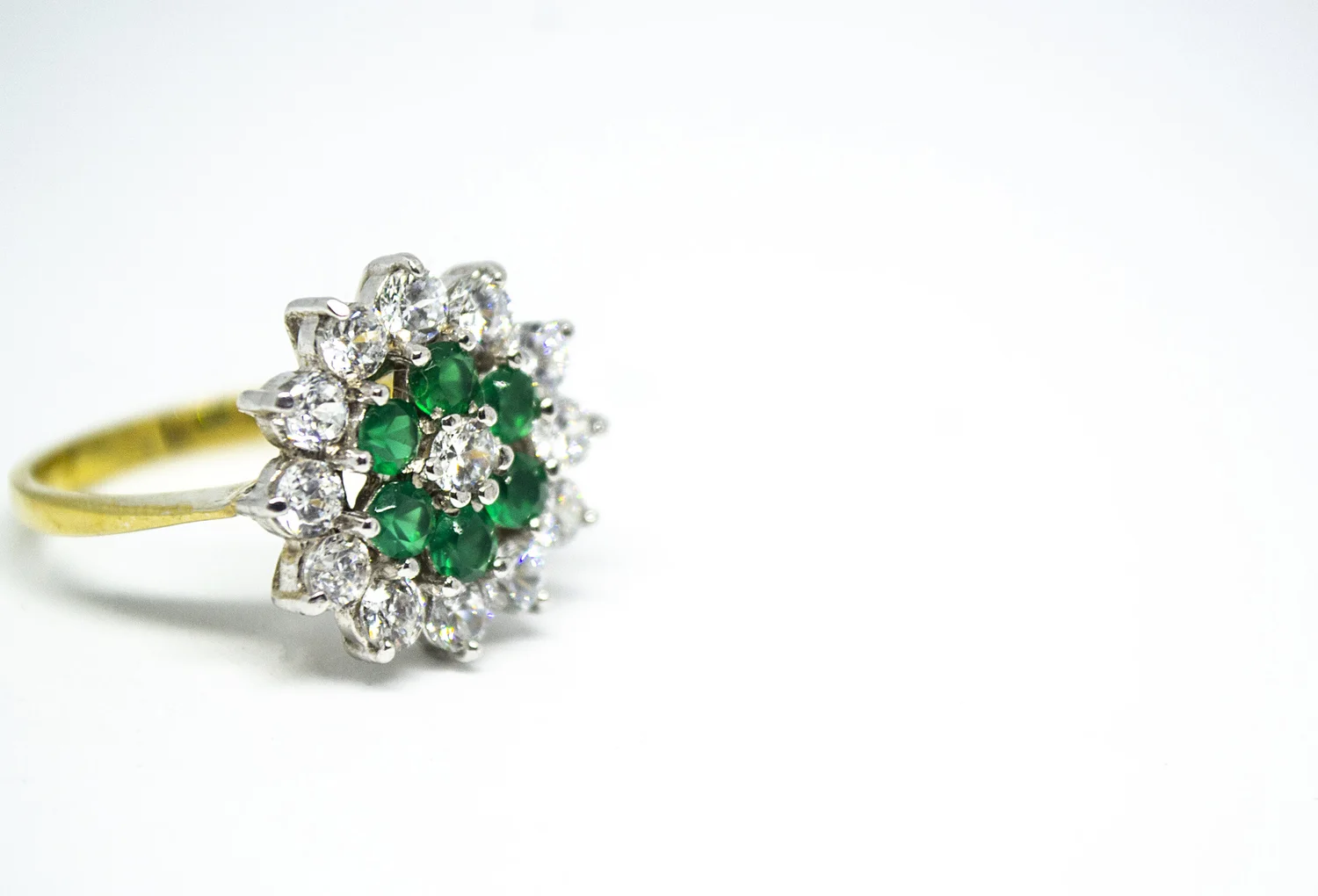 emerald diamond cluster ring