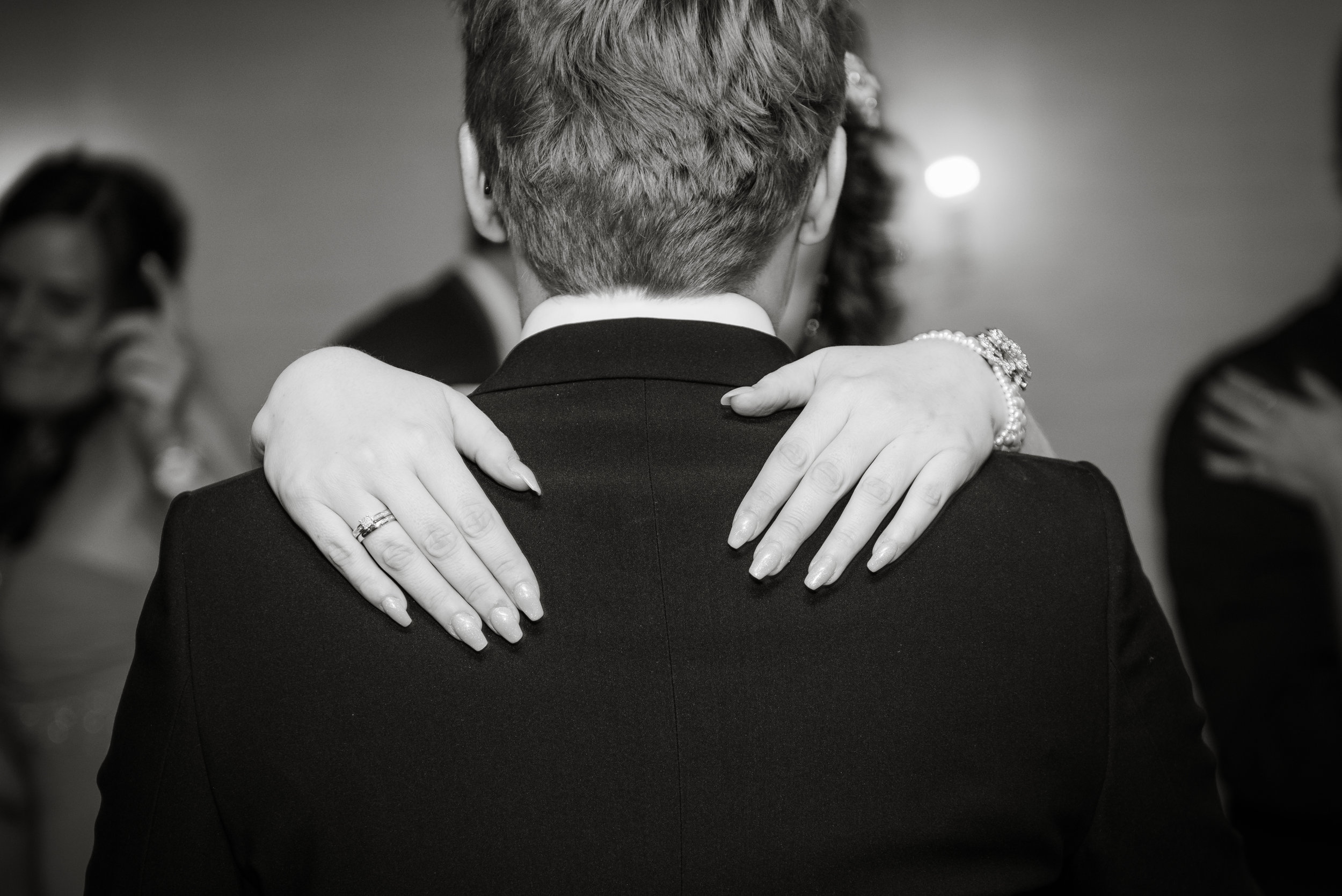 Ring detail during first dance Stavanger wedding Guillem Cheung Bryllup