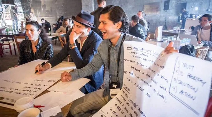 C2MTL_2014-©Sebastien_Roy-680x377 (1).jpg