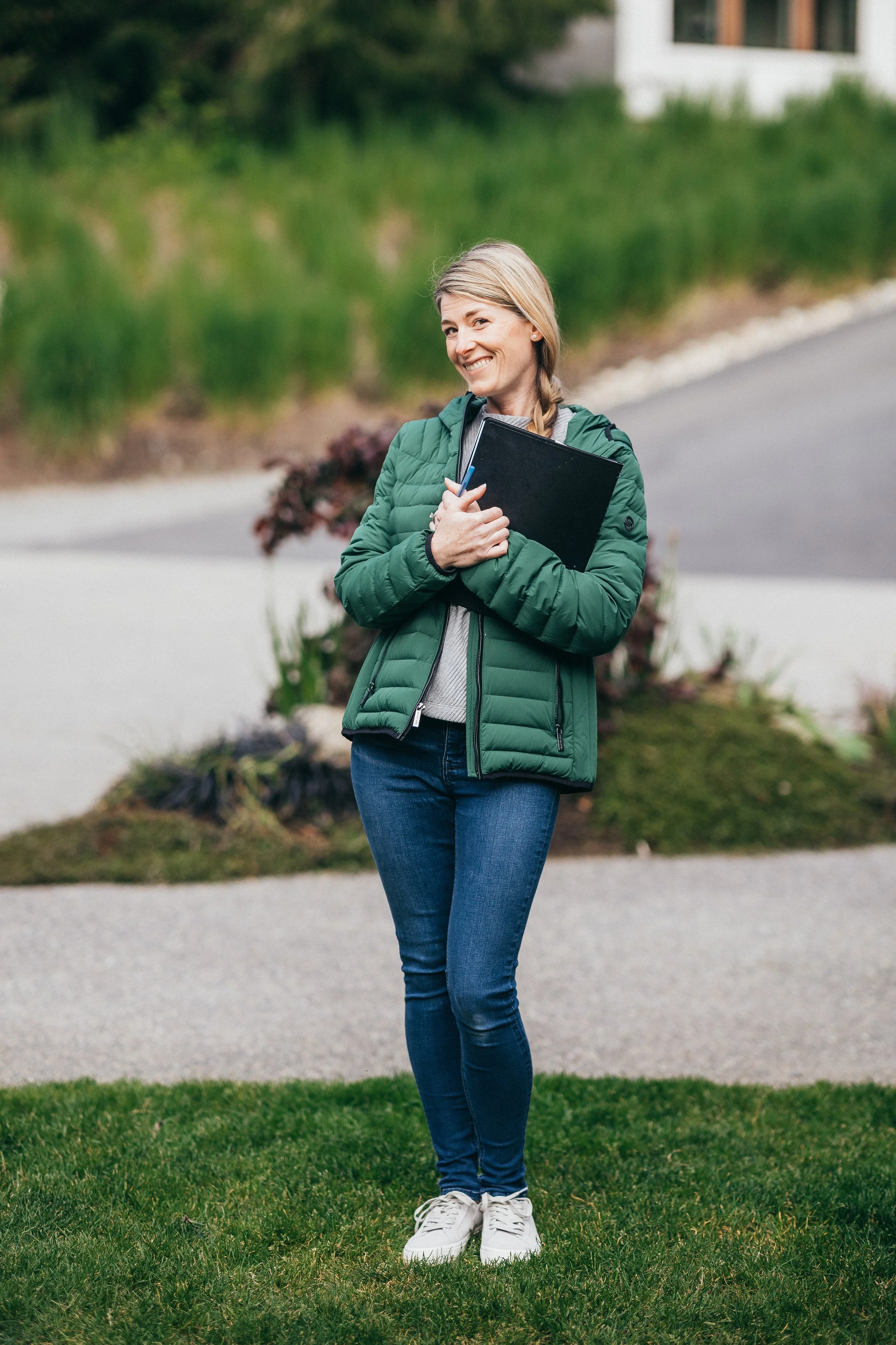 About me: Your Good Vibes Guide  