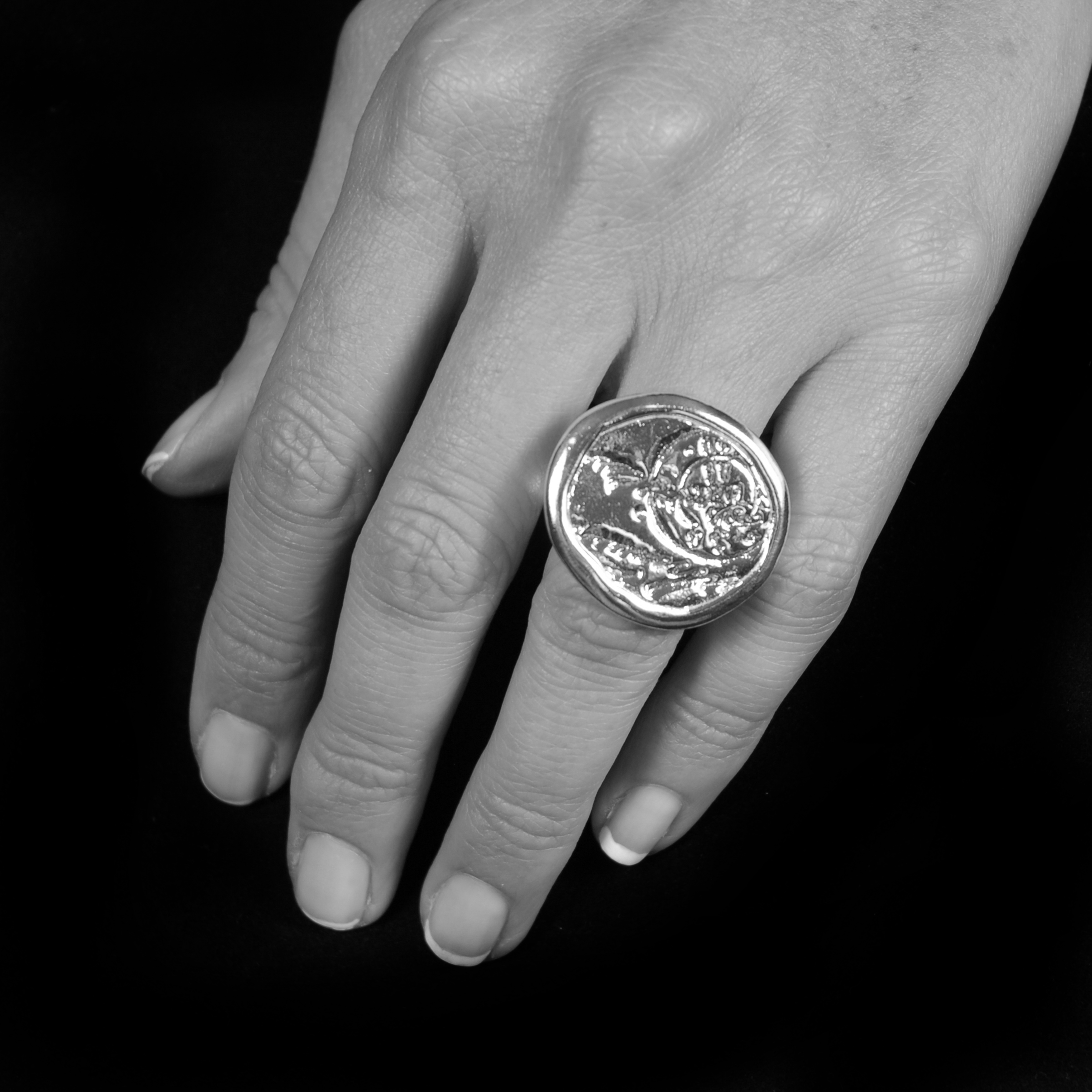scripting passport ring wearing.jpg