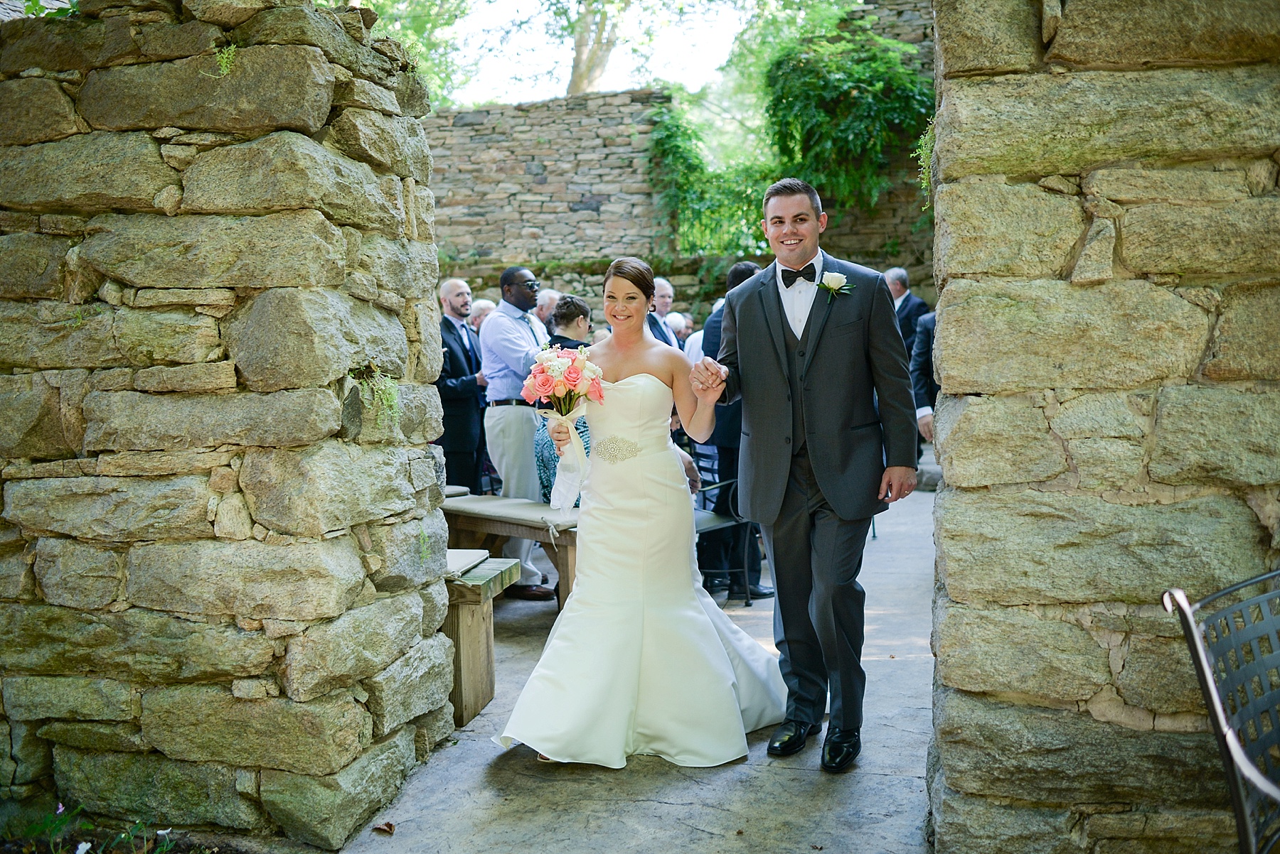 88lovestories-wedding-photography-blog-mill-fine-creek-chris-aly_0100.jpg