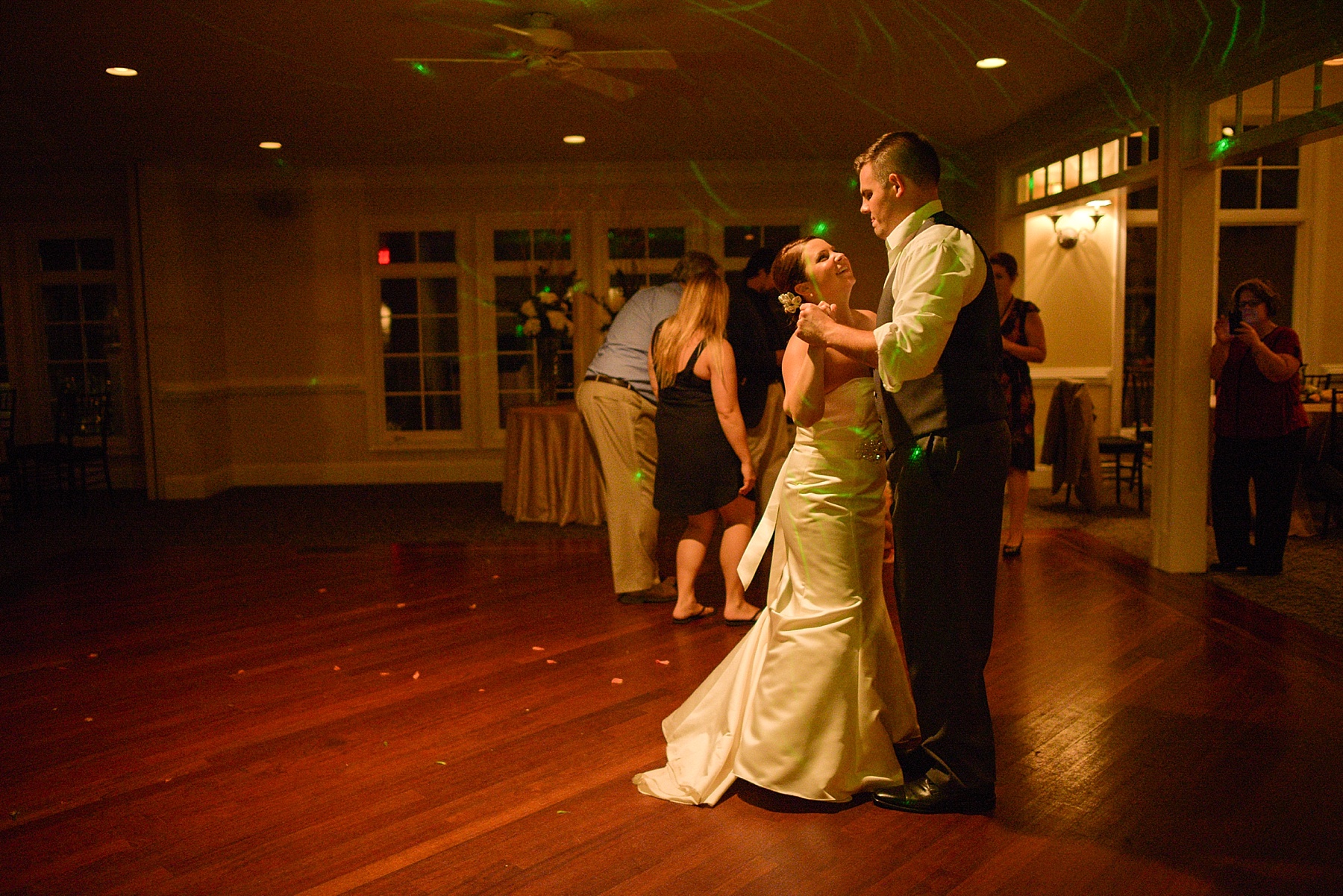 88lovestories-wedding-photography-blog-mill-fine-creek-chris-aly_0137.jpg