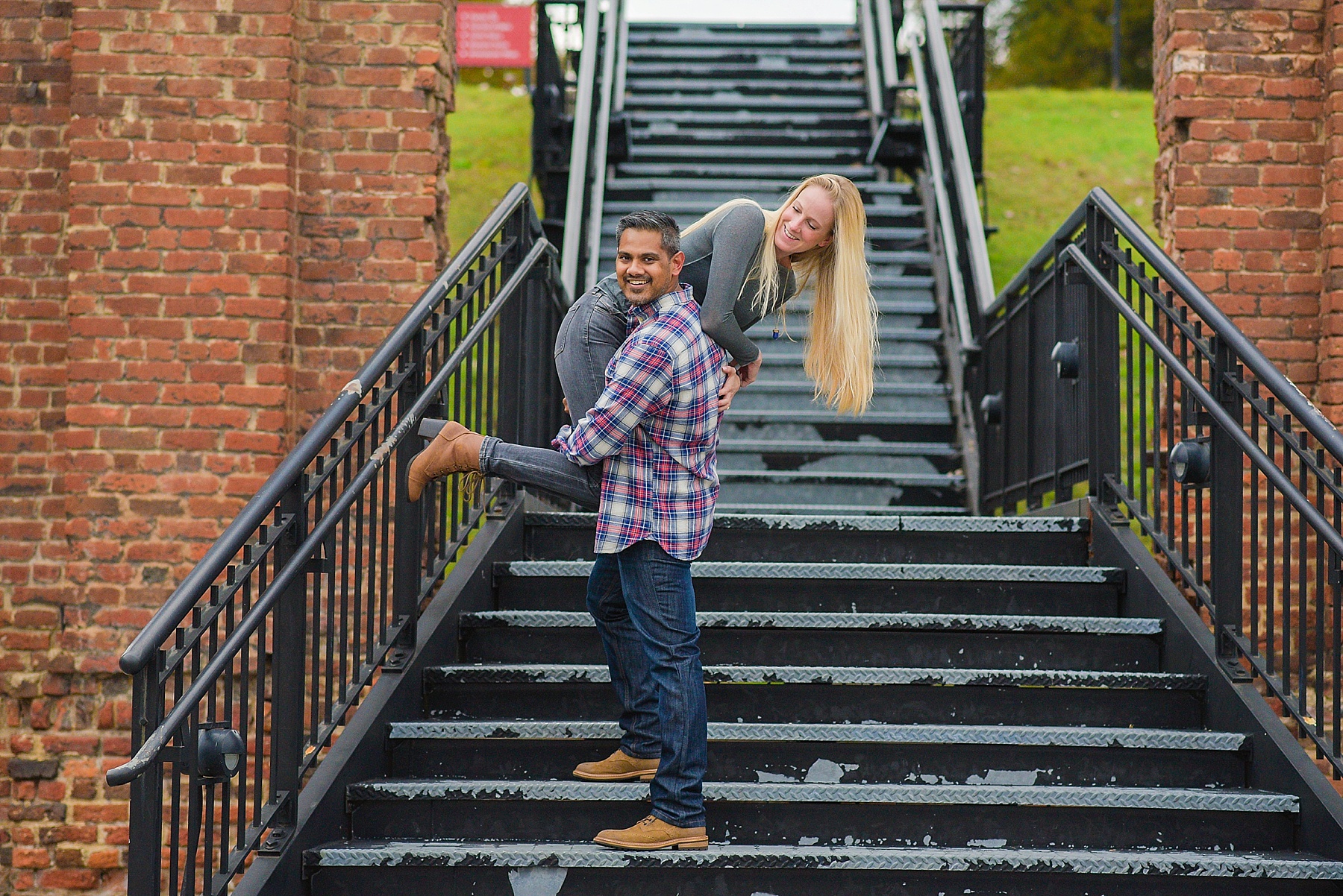 engagement-session-browns-island-tredegar-richmond-va-rva_0027.jpg