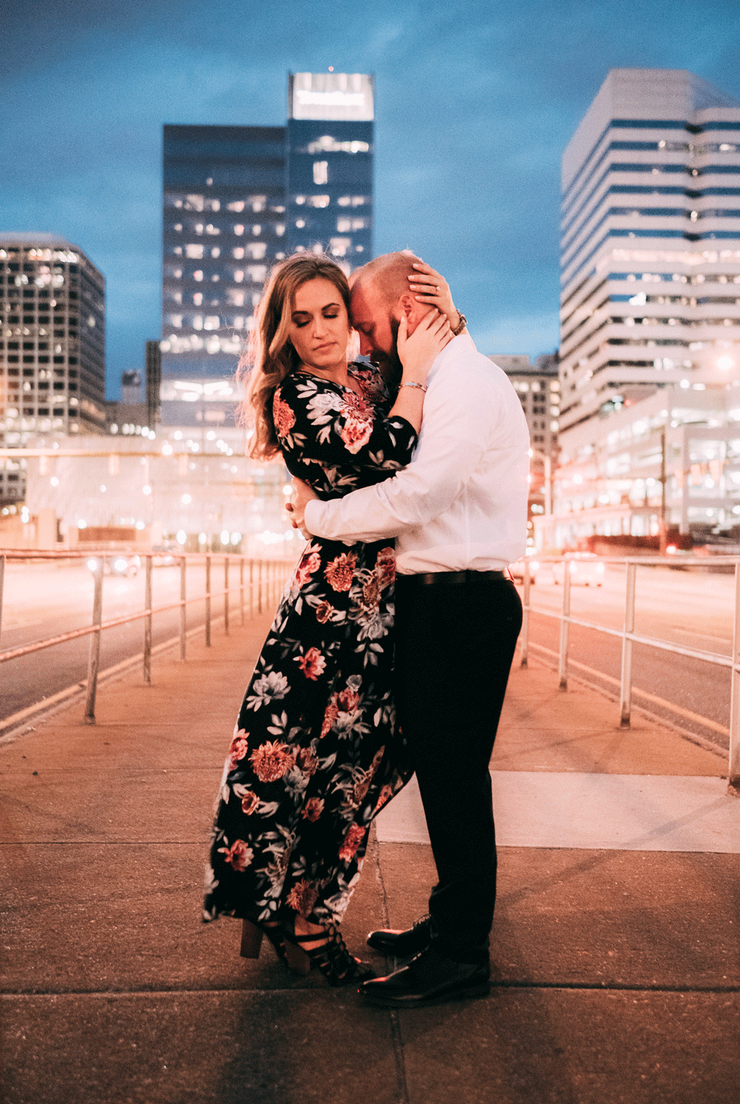 engagement-session-libby-hill-richmond-va_0037.gif
