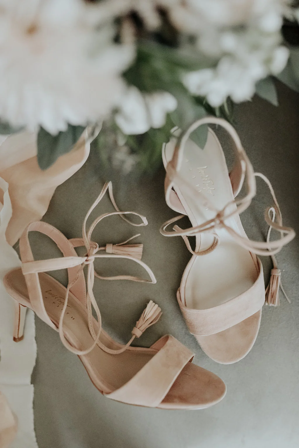 LedeneGettingReady(51of131).jpg