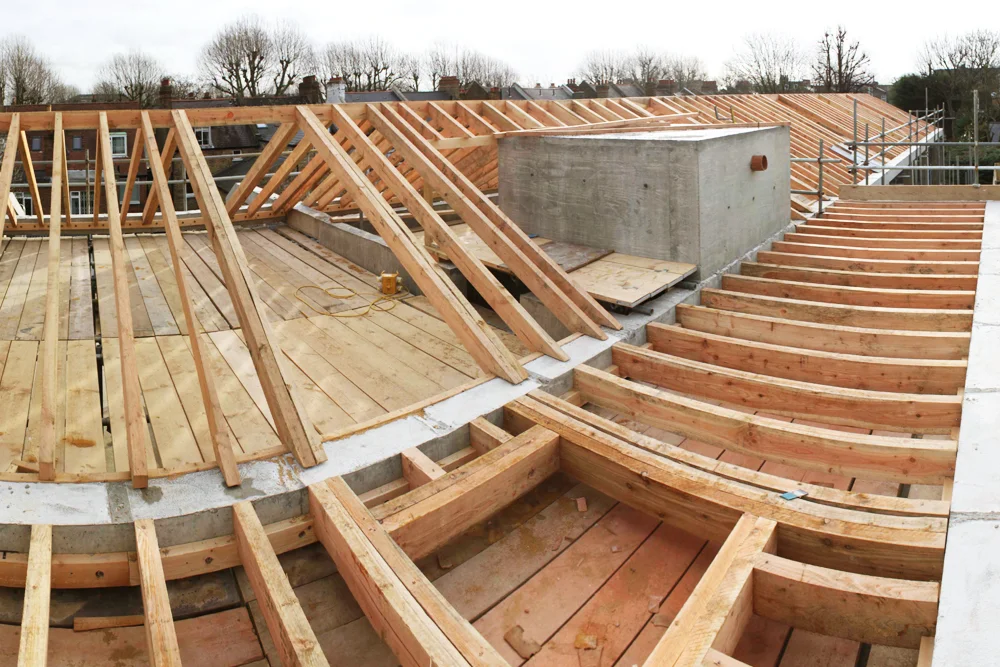 Turnham Green construction update - Roof trusses near completion - Jan 16