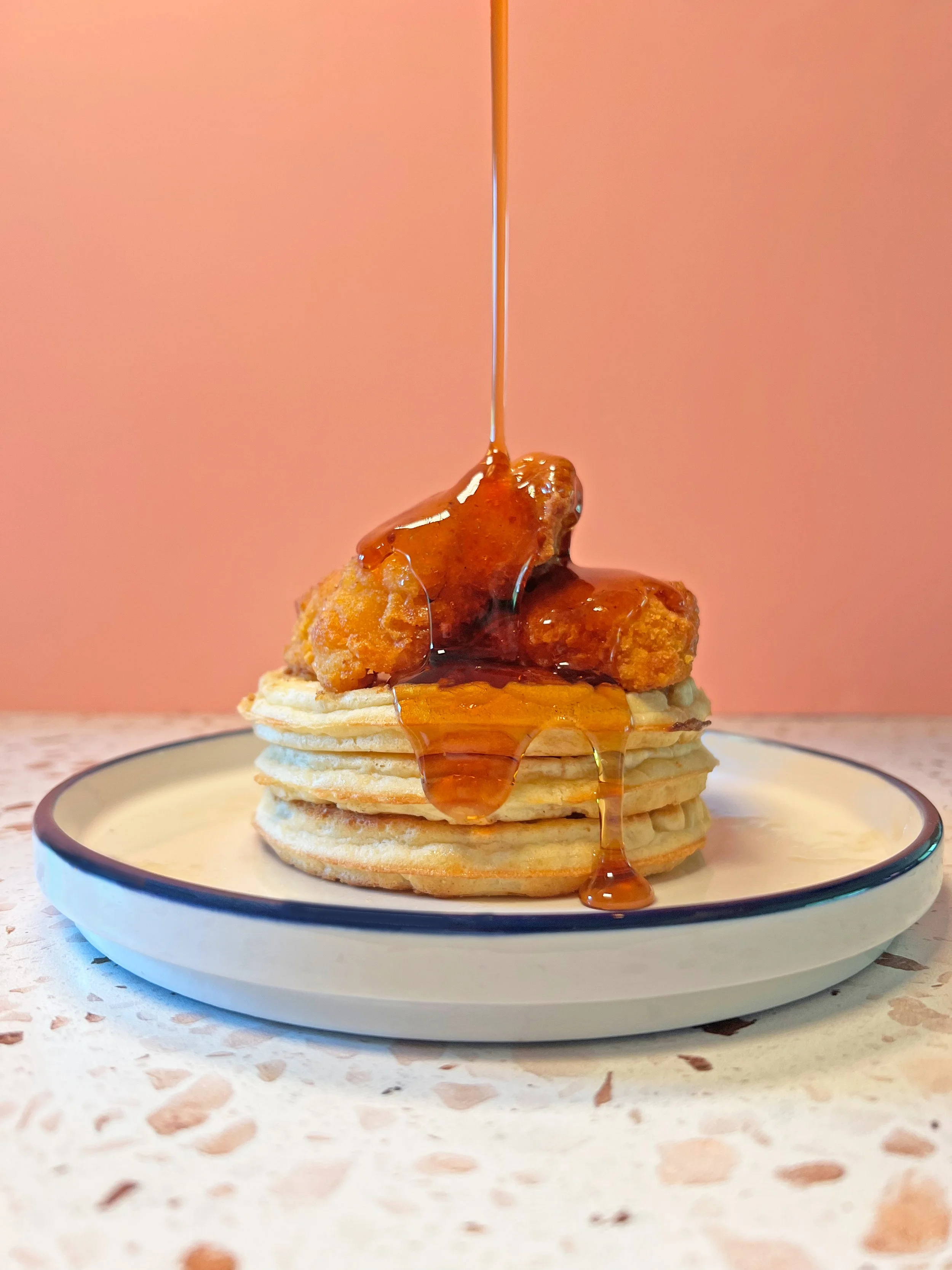 chicken_waffles_image4.jpg