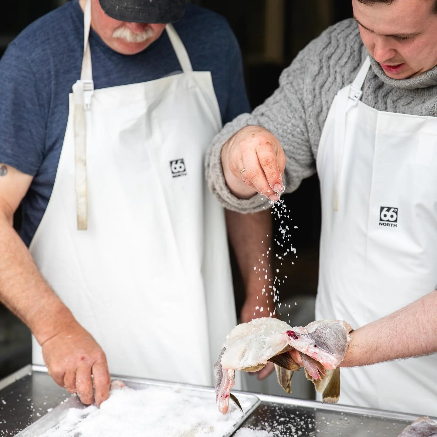 Want to move to Vestmannaeyjar, Iceland next summer ?

We&rsquo;re looking for dedicated people to join us in Vestmannaeyjar for the biggest season yet. From end of april - end of september for an summer adventure! Both for SLIPPURINN and our sister 