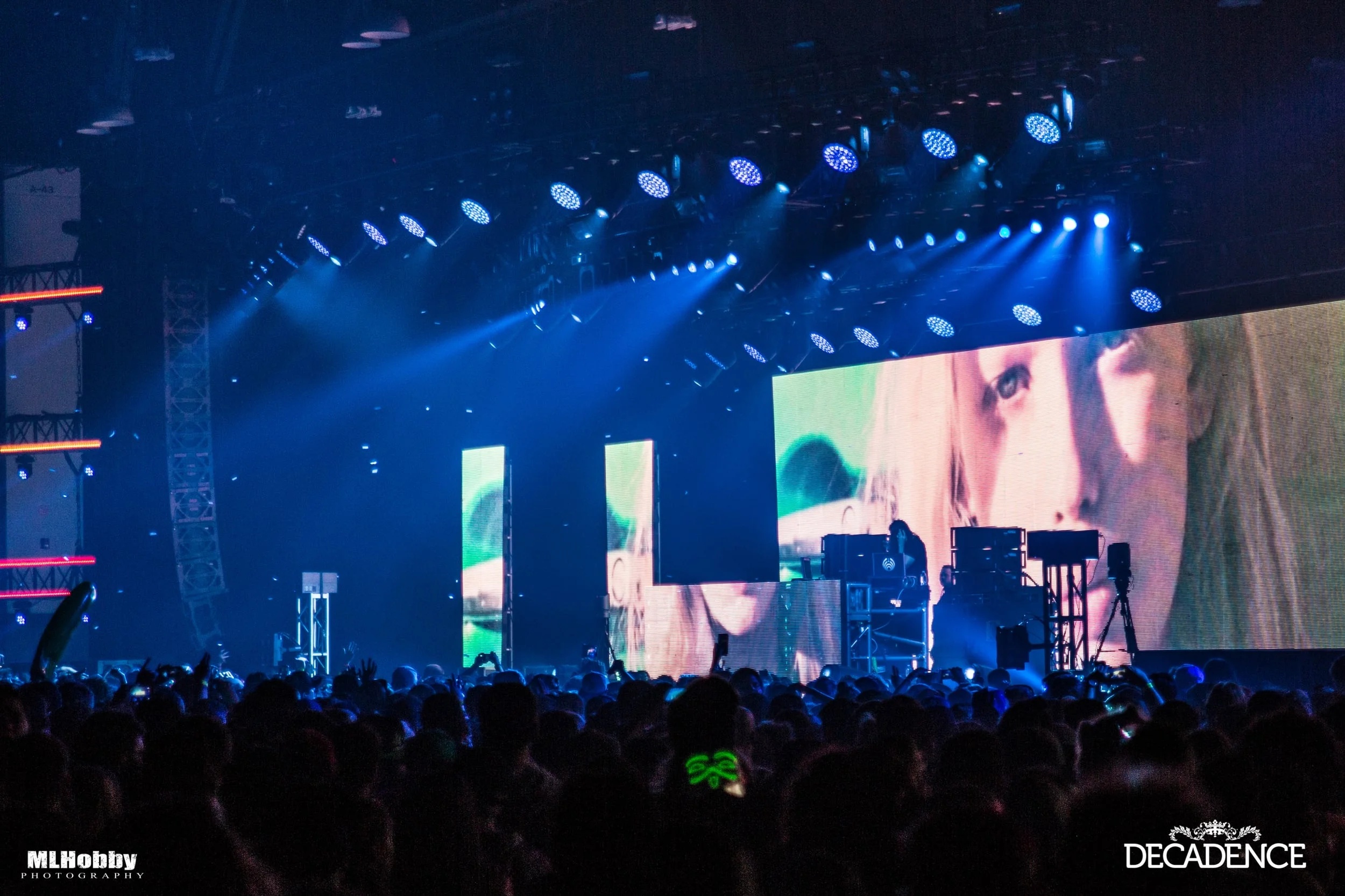 Decadence 12-30-2015-96.jpg