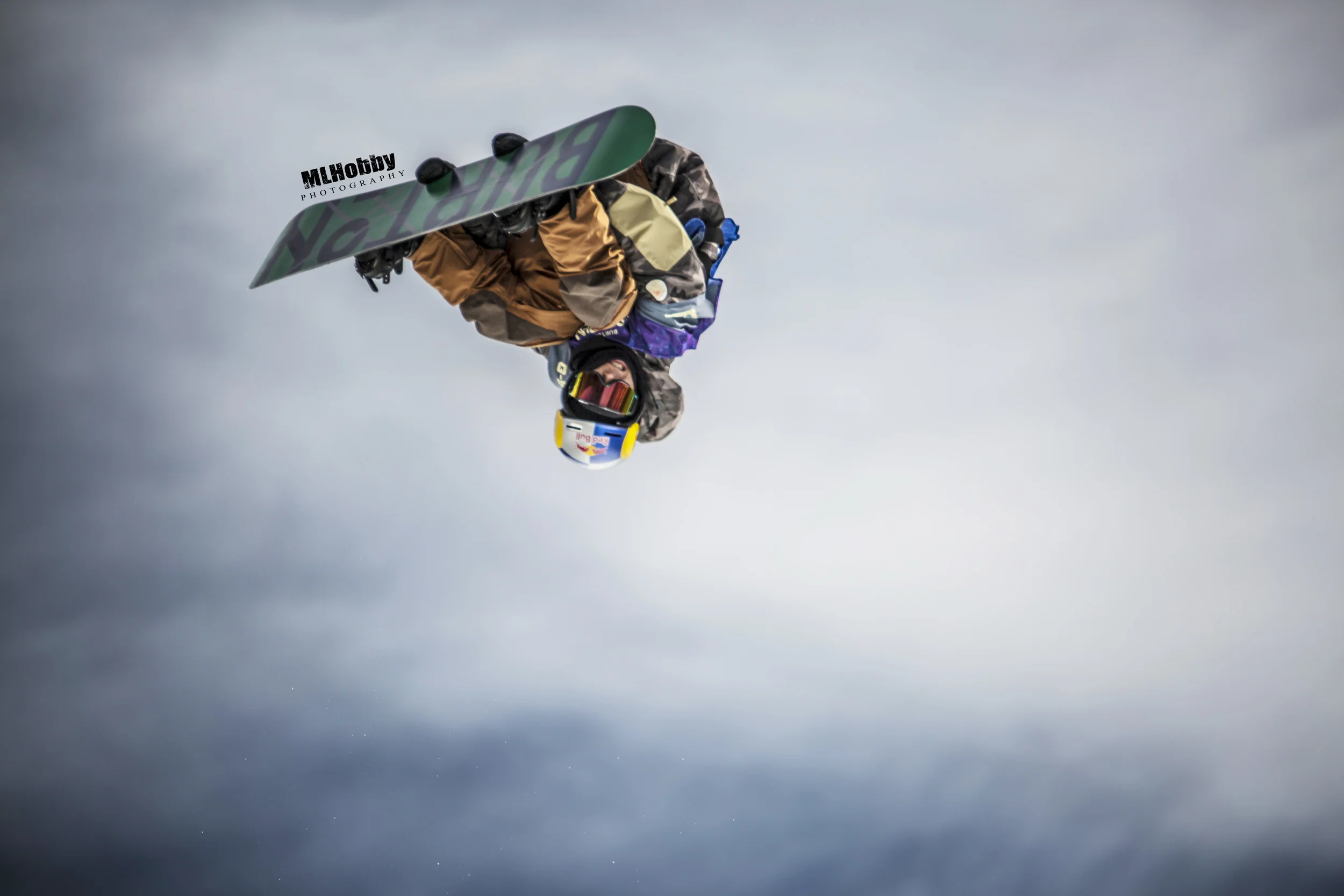 TakuUpsidedown***.jpg