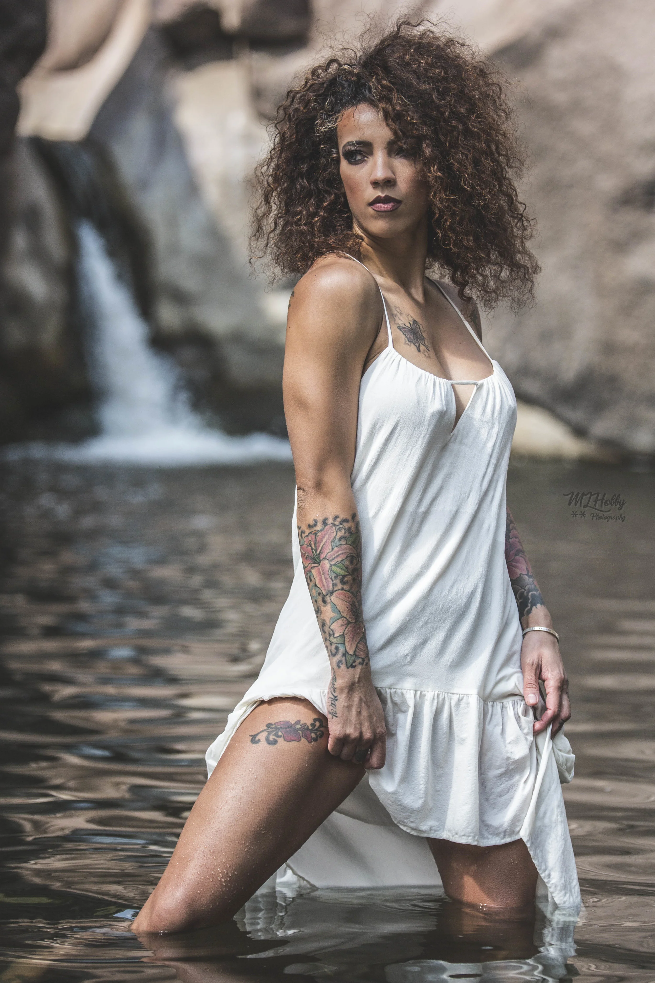 Erin - Paradise COve-5.jpg