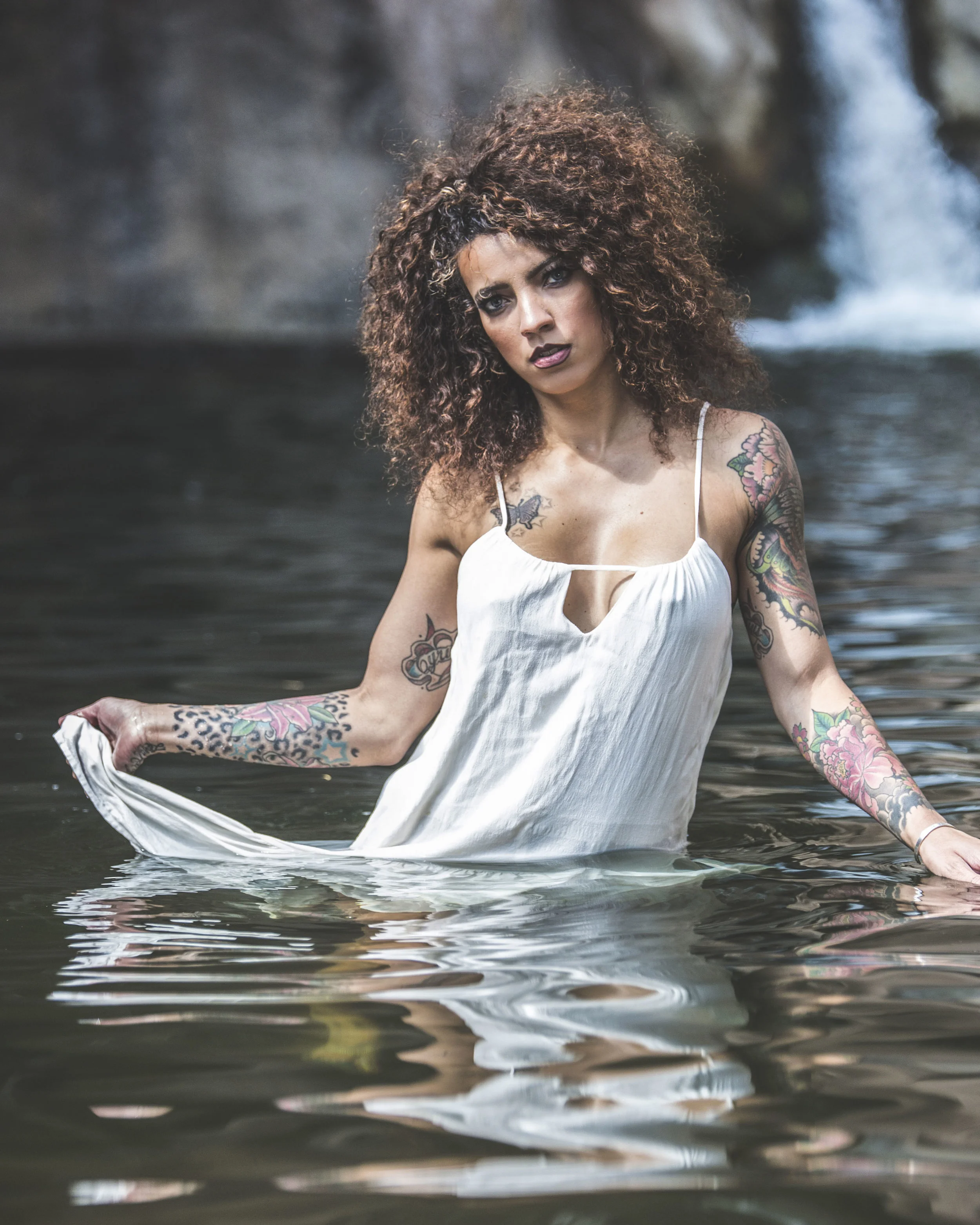 Erin - Paradise COve-6.jpg