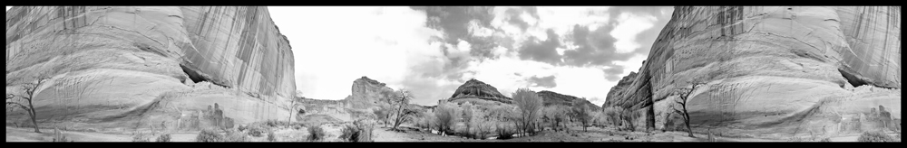 Around White House Ruins, Canyon de Chelly, 2017.jpg