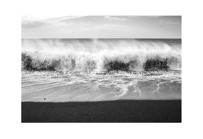 Iceland 19x13 print south wave against the wind.jpg