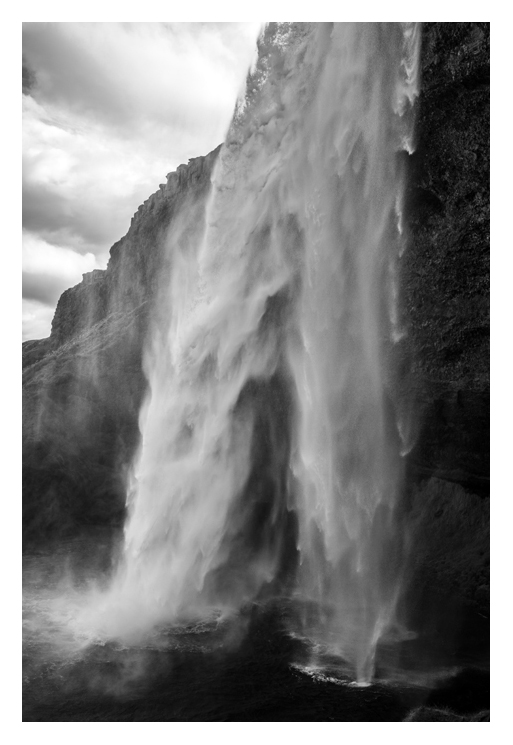 L1007601 Seljalandsfoss.jpg