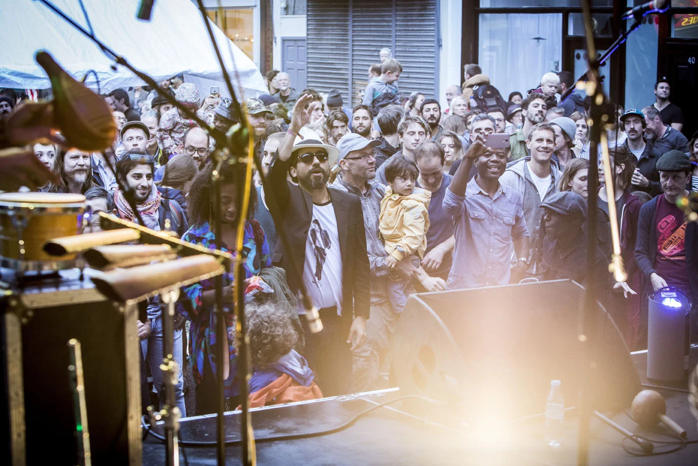 Chatsfest audience enjoy a mid-afternoon set from Luzmira Zerpa and Family Atlantica on the 2016 Dentist Stage