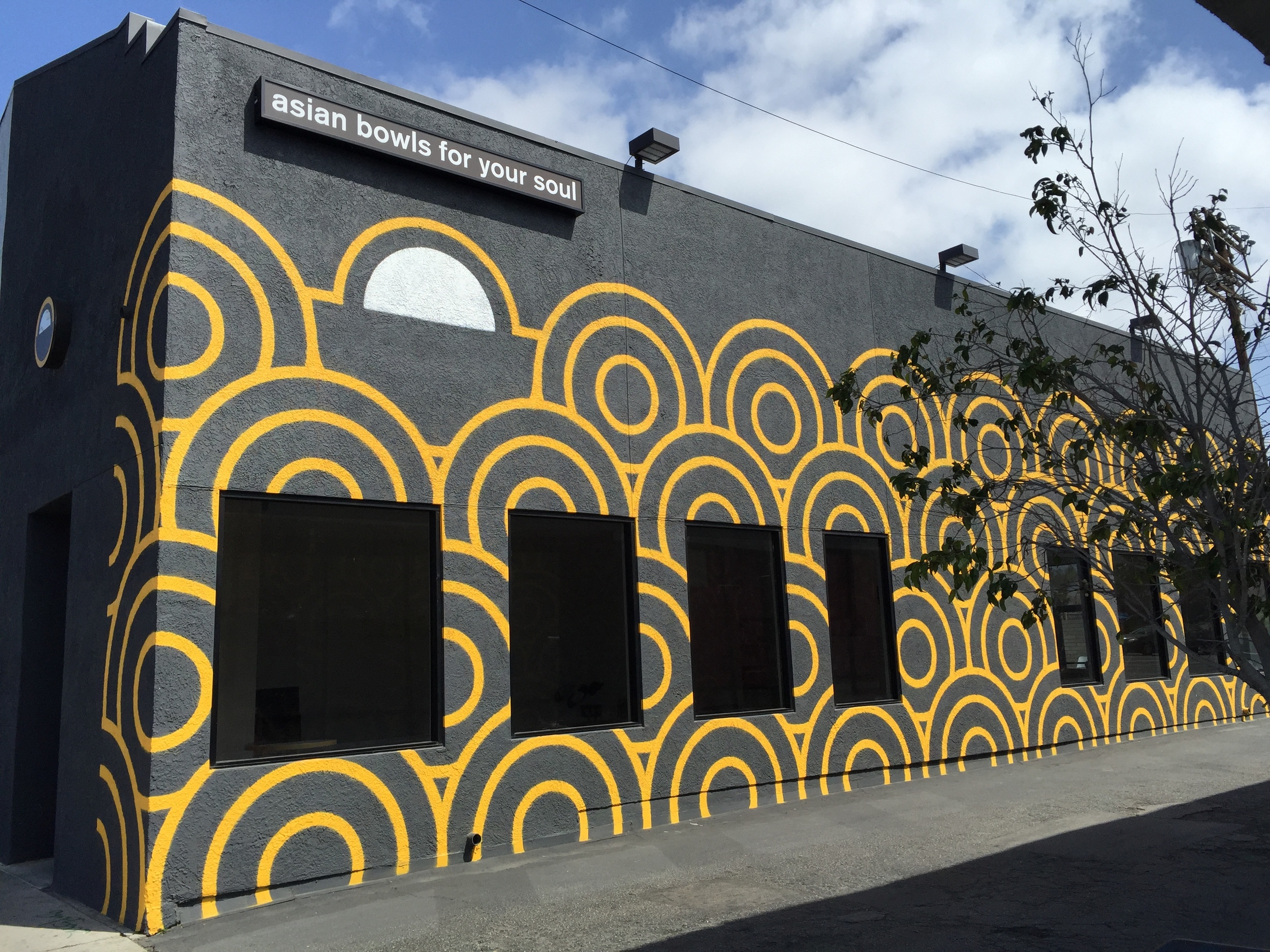 Yellow Fever, Venice, CA