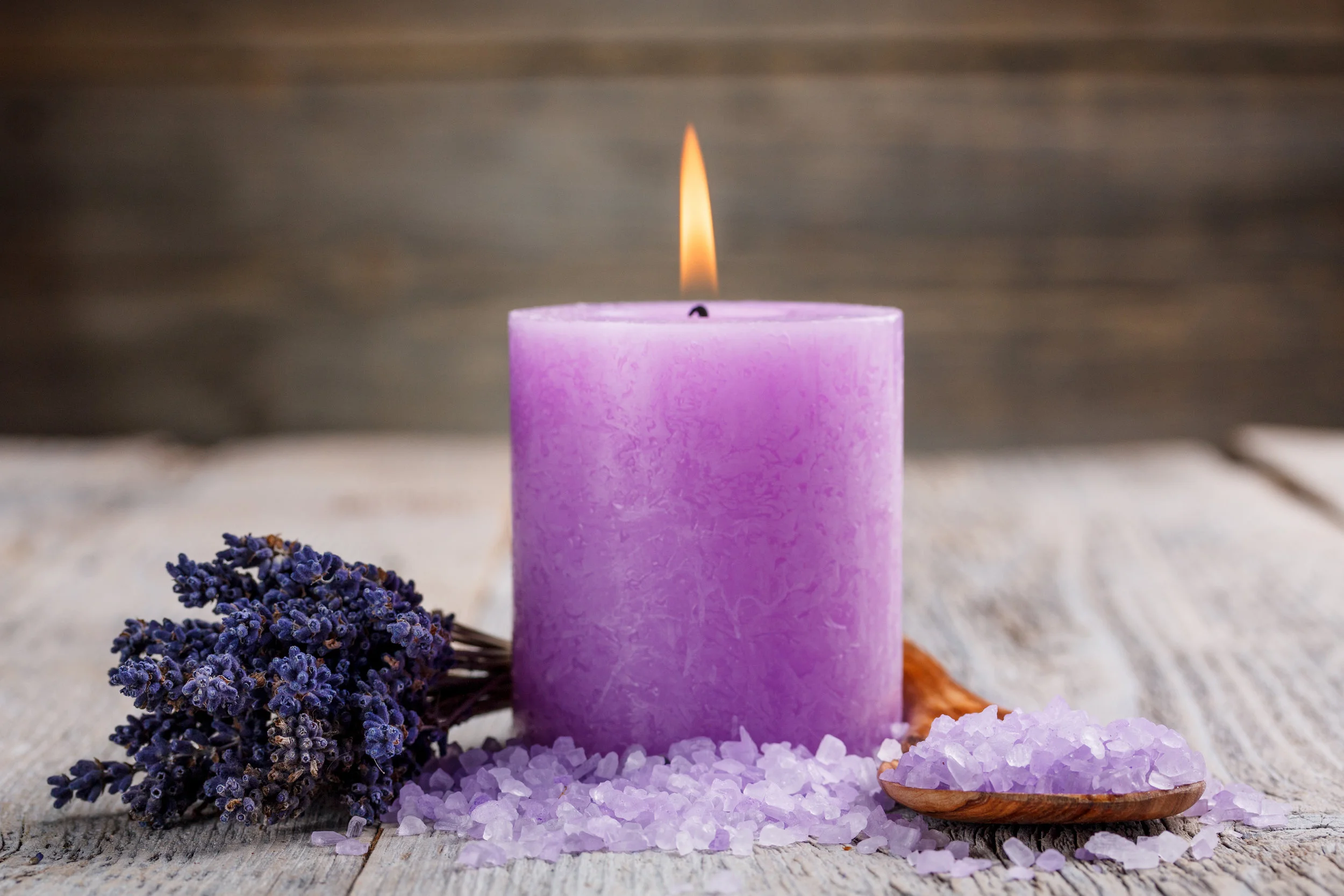 candle-bath-salts-from-lavender-oil.jpg