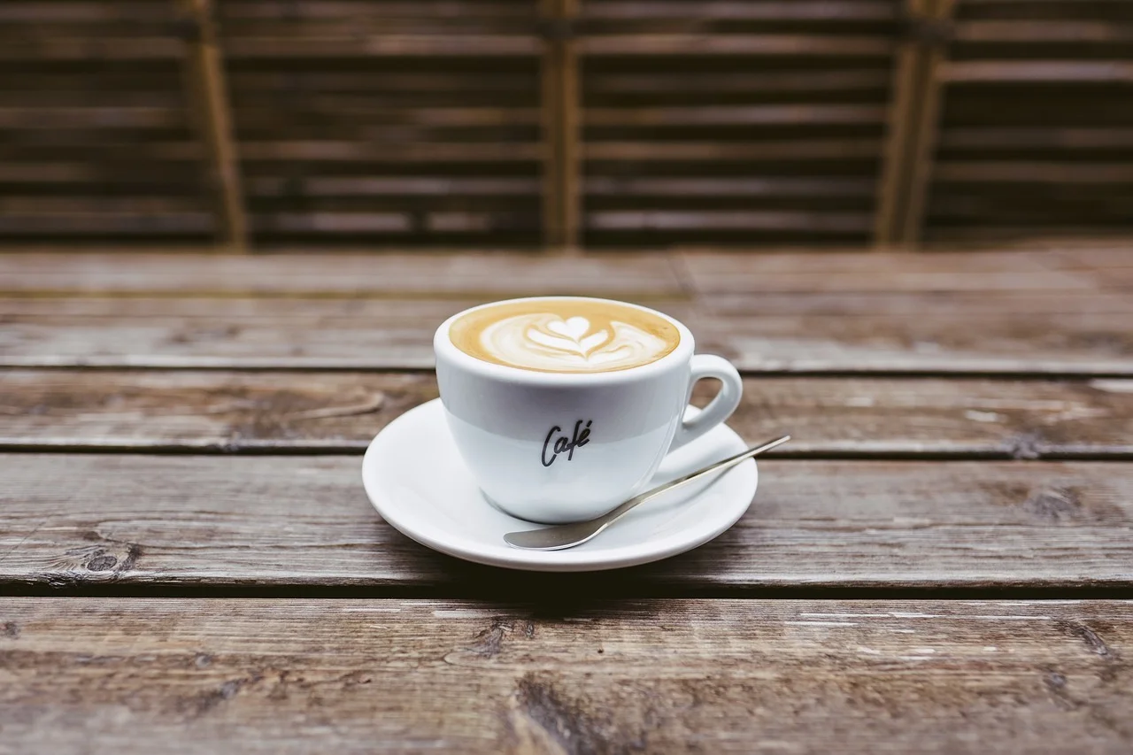 cappuccino-2179028_1280.jpg
