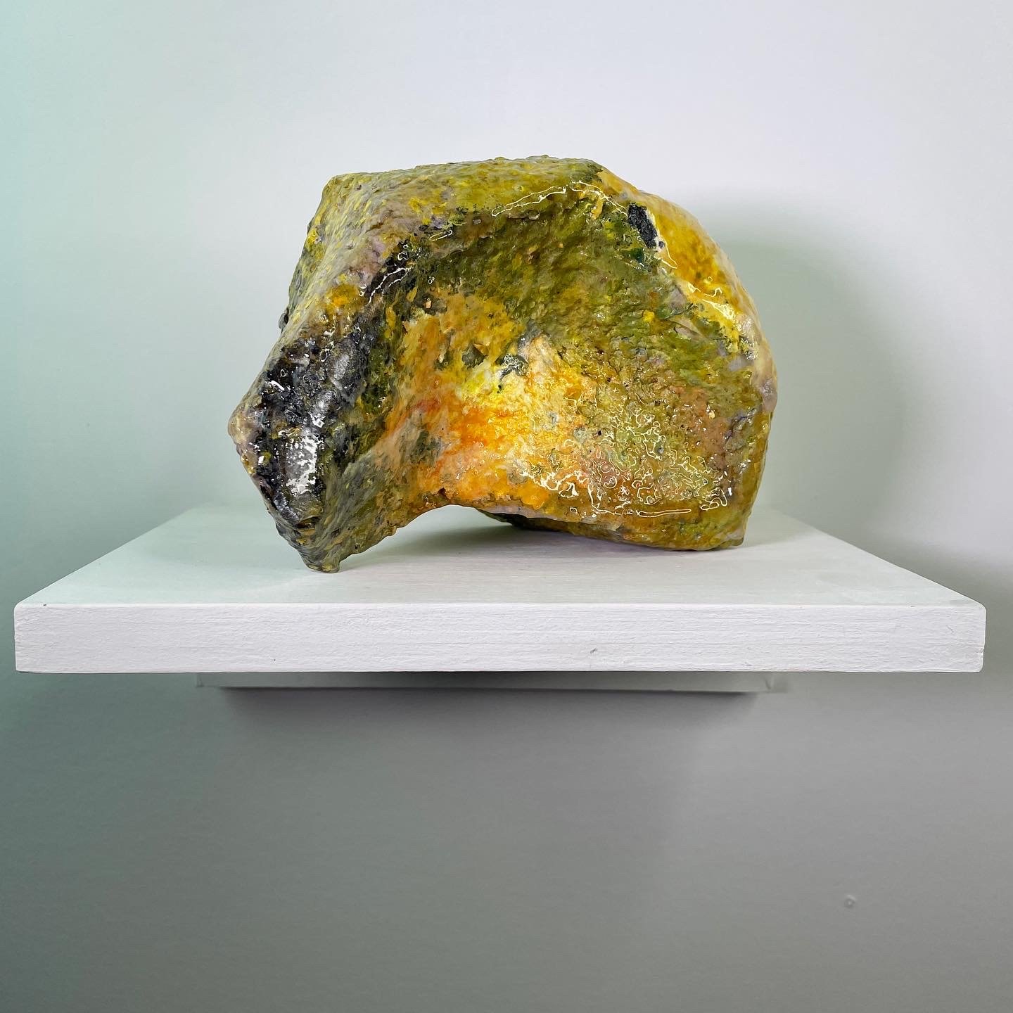  Godlen rod, material collected from family recycling bin paper pulp, plaster, paint and epoxy resin, 2020   
