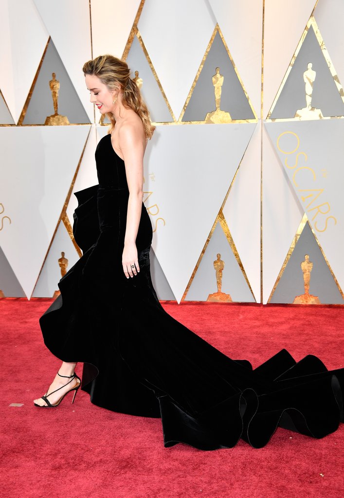 Brie-Larson-Oscar-de-la-Renta-Dress-Oscars-2017.jpg