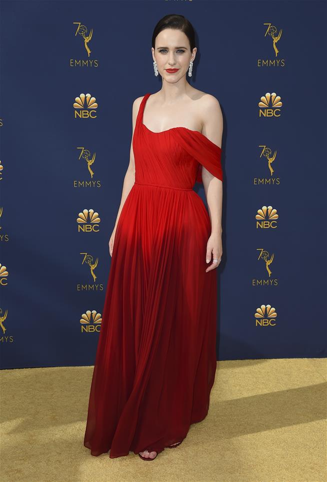 RACHEL BROSNAHAN in Oscar de la Renta