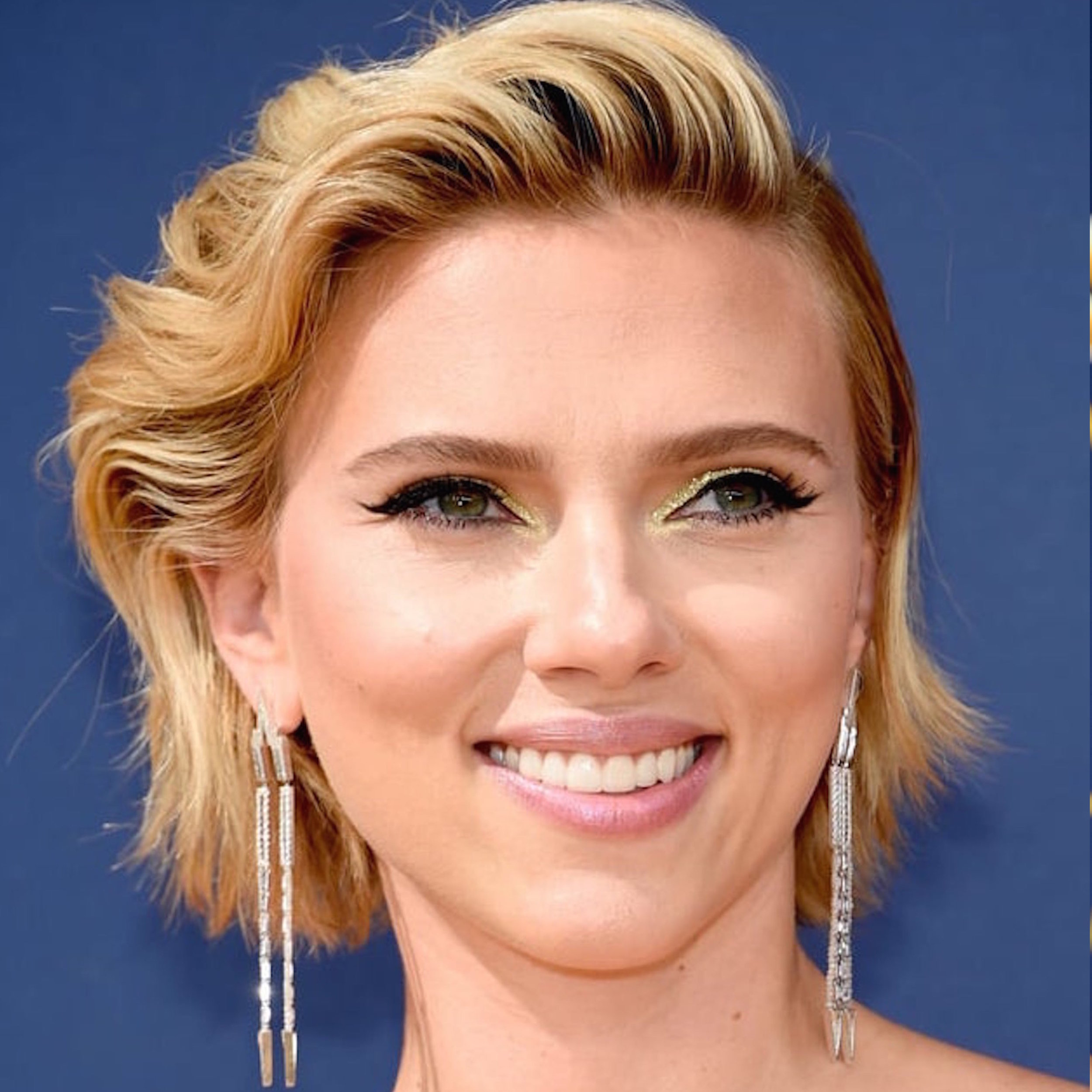 SCARLETT.jpg