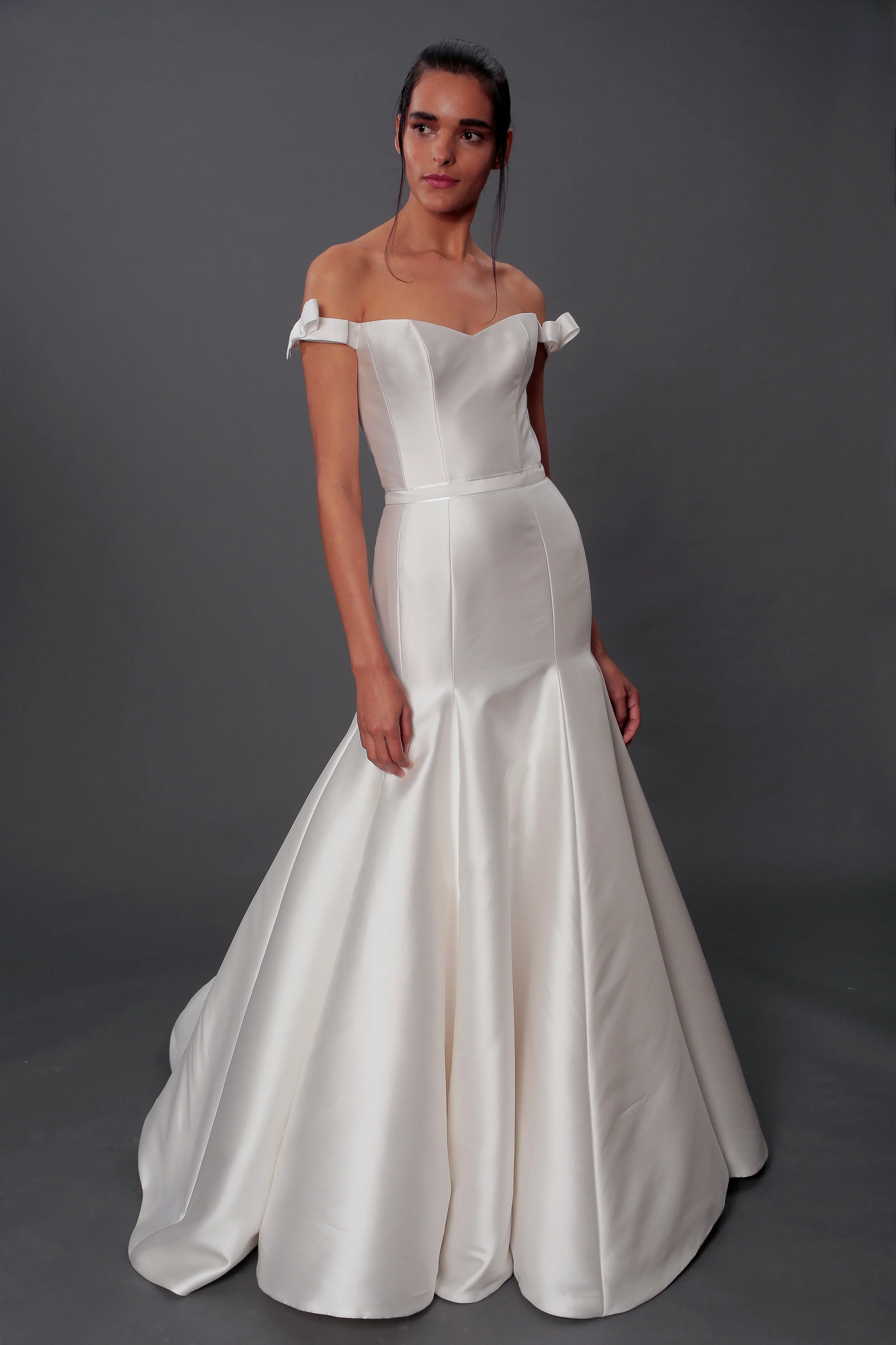Isabelle Armstrong F19_EVELYN 1.jpg