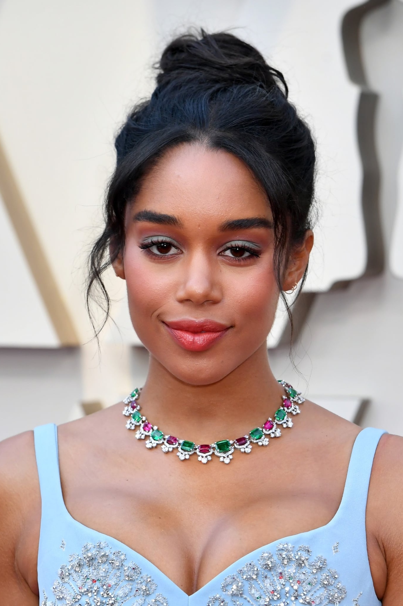 Laura-Harrier-Oscars-Makeup-2019.jpg