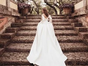 Monique Lhuillier Bridal Spring 2020