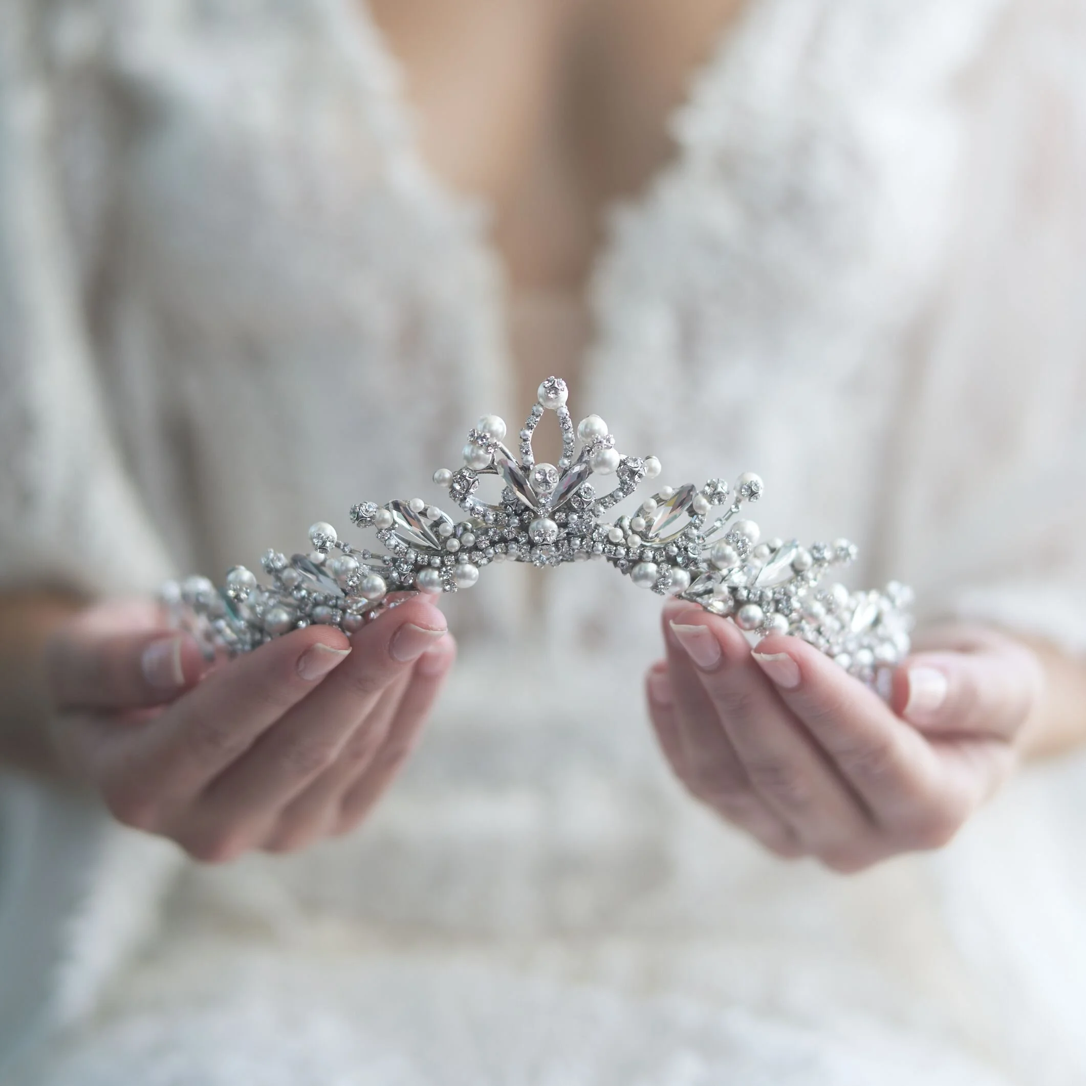 Alina Crown.jpeg