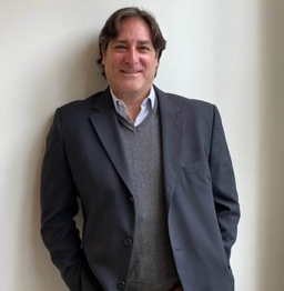 Meet the Retailers Series: Constantine Grapsas of Ultimate Bride