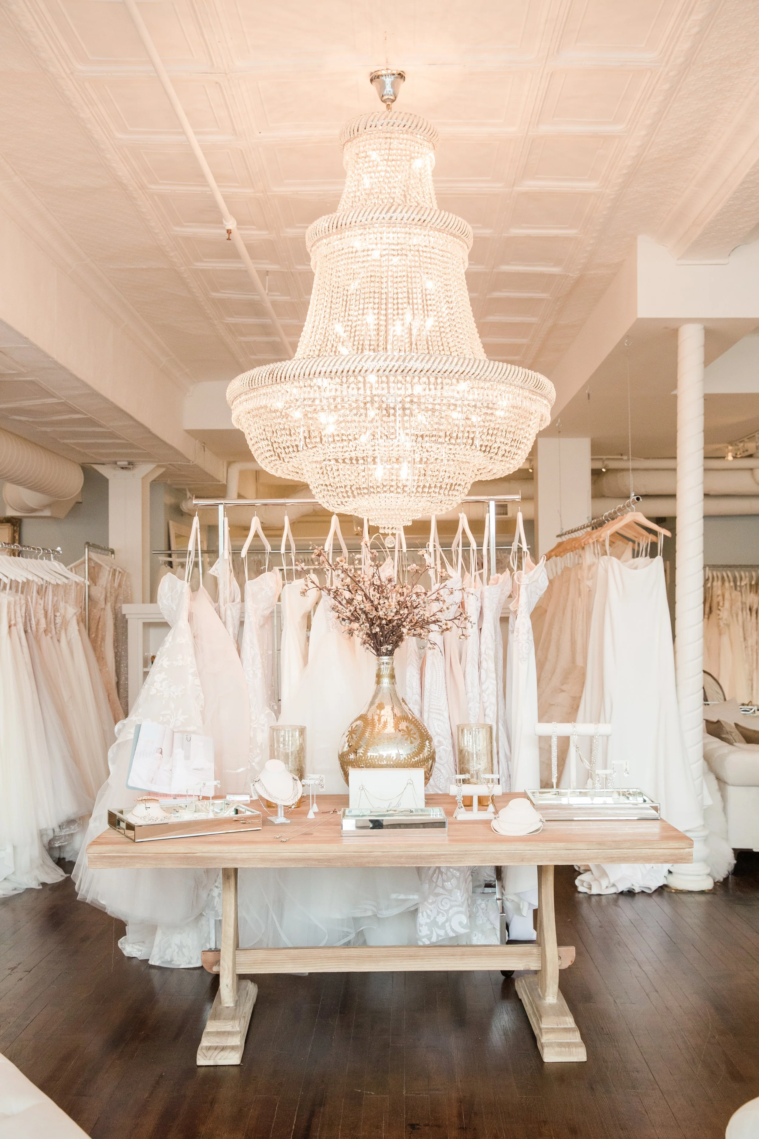 10 Questions with Retailer, Lindsay Fork of La Jeune Mariee and Luxe