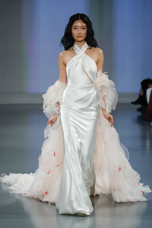 The Bridal Council is a global platform and industry authority connecting  luxury bridal designers, bridal salons, and wedding professionals with  media, retailers, and consumers. Covering bridal fashion, destination  weddings, travel, jewelry, and