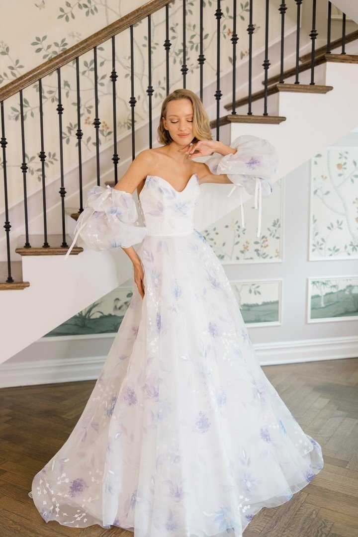 This @houseofsavin ballgown is EVERYTHING! The soft pastel accents add a beautiful magical and dreamy touch to the gown. 

 #luxurybridal #bridal #SS2025 #Spring2025 #Bridal2025 #dropwaits #dropwaistdress #trend #trendaleart #2025trend #bridaltrends 