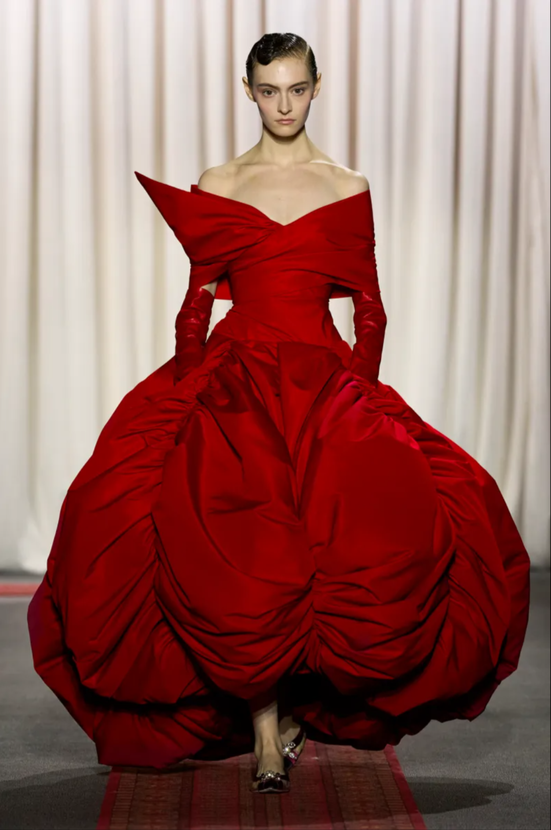 Giambattista Valli Spring 2025 Couture Look 5 .png