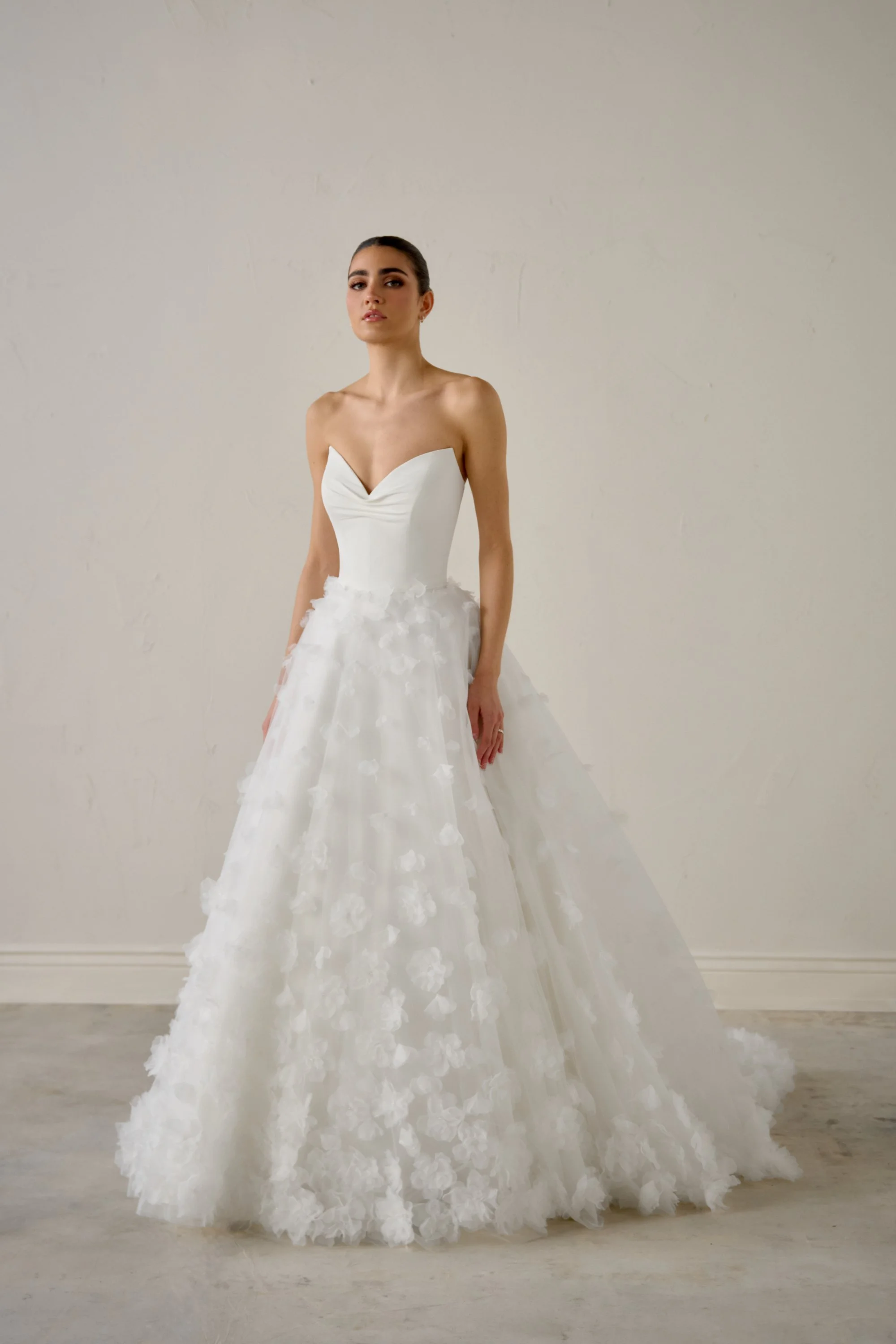 99362_Ornella_JAS_SS26_LB_FF_1432_2000x3000_Vertical_Web-NuOrder.jpg