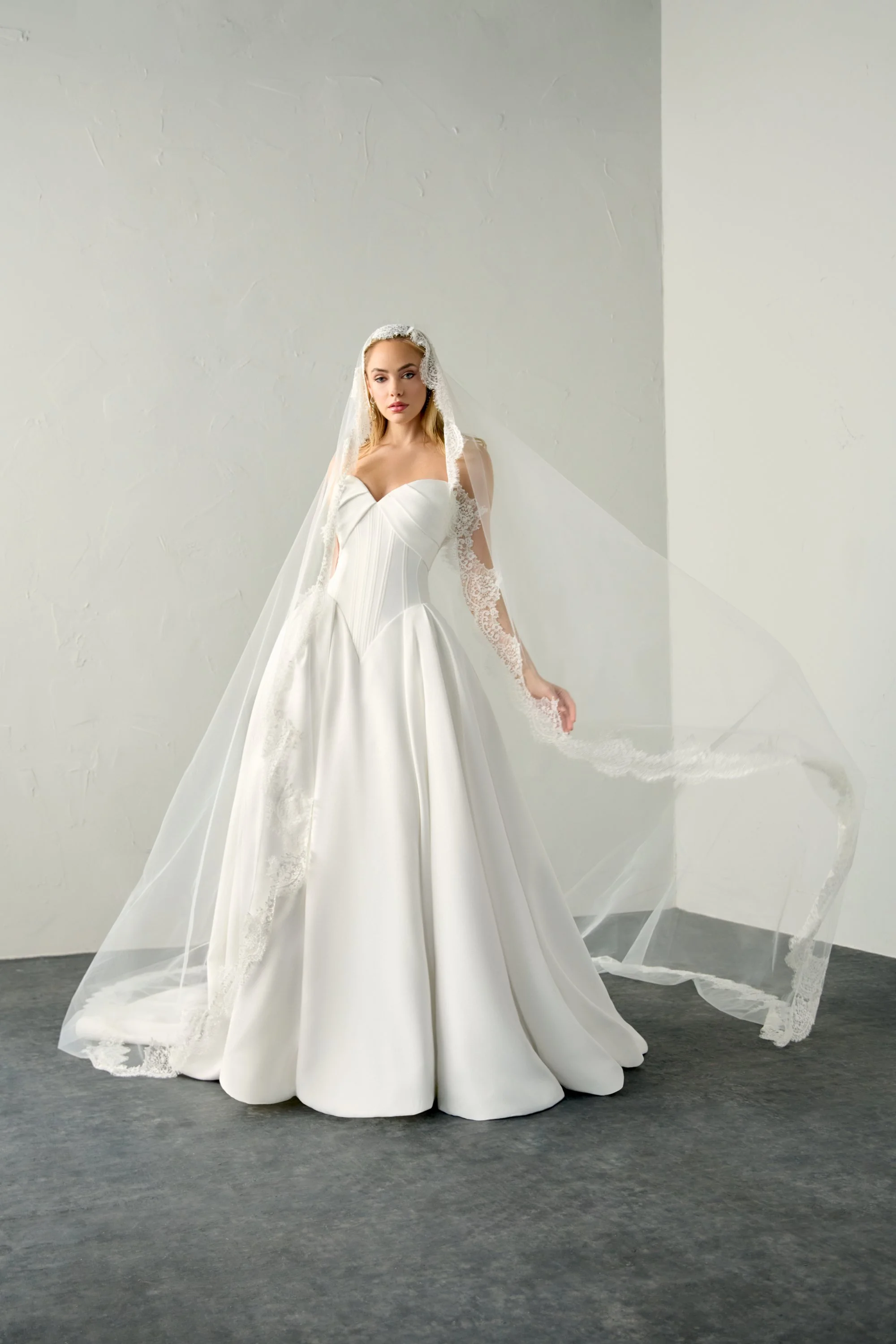 JAS_FW26_Retailer and Media Landing Page_Lookbook Images_All_99386_Verity_JAS_FW26_LB_FF_85819.jpg