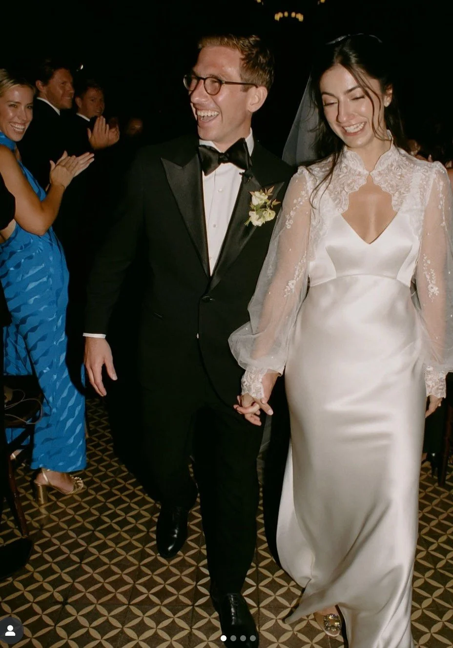 Real @efbridal bride wearing silk dress and lace bolero overpiece 🕊️🤍

 #ElizabethFillmore #Wedding #BridalInspo #RealBride #EFBridal #BridalStyle #ModernBride #WeddingInspiration #BridalFashion #BridalLook #NYLBFW #Bolero #WeddingFashion