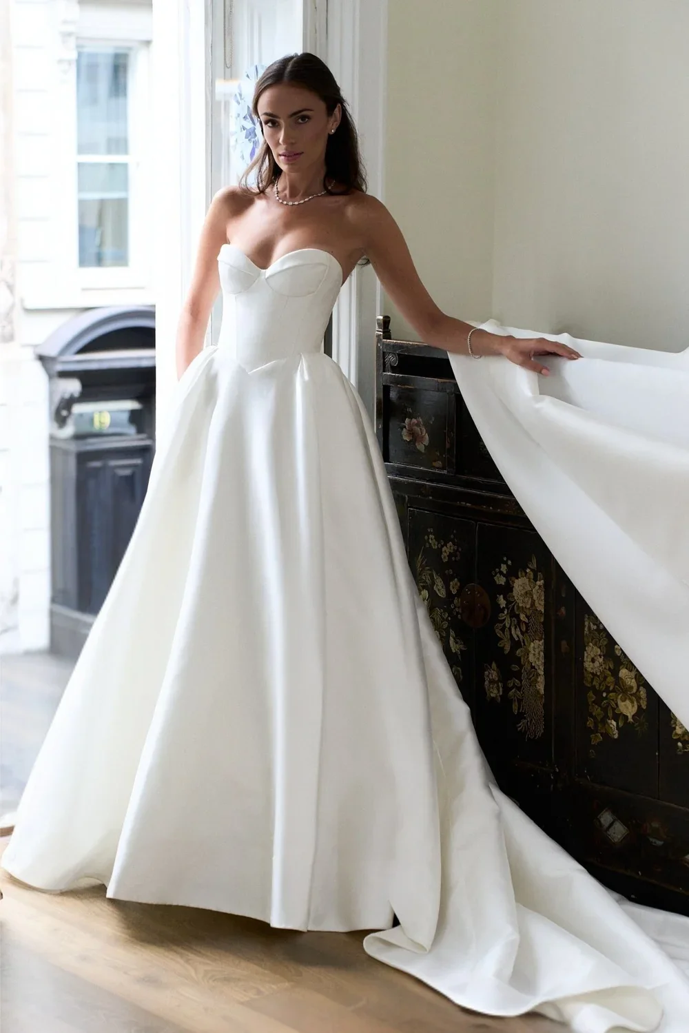 CAROLINE CASTIGLIANO