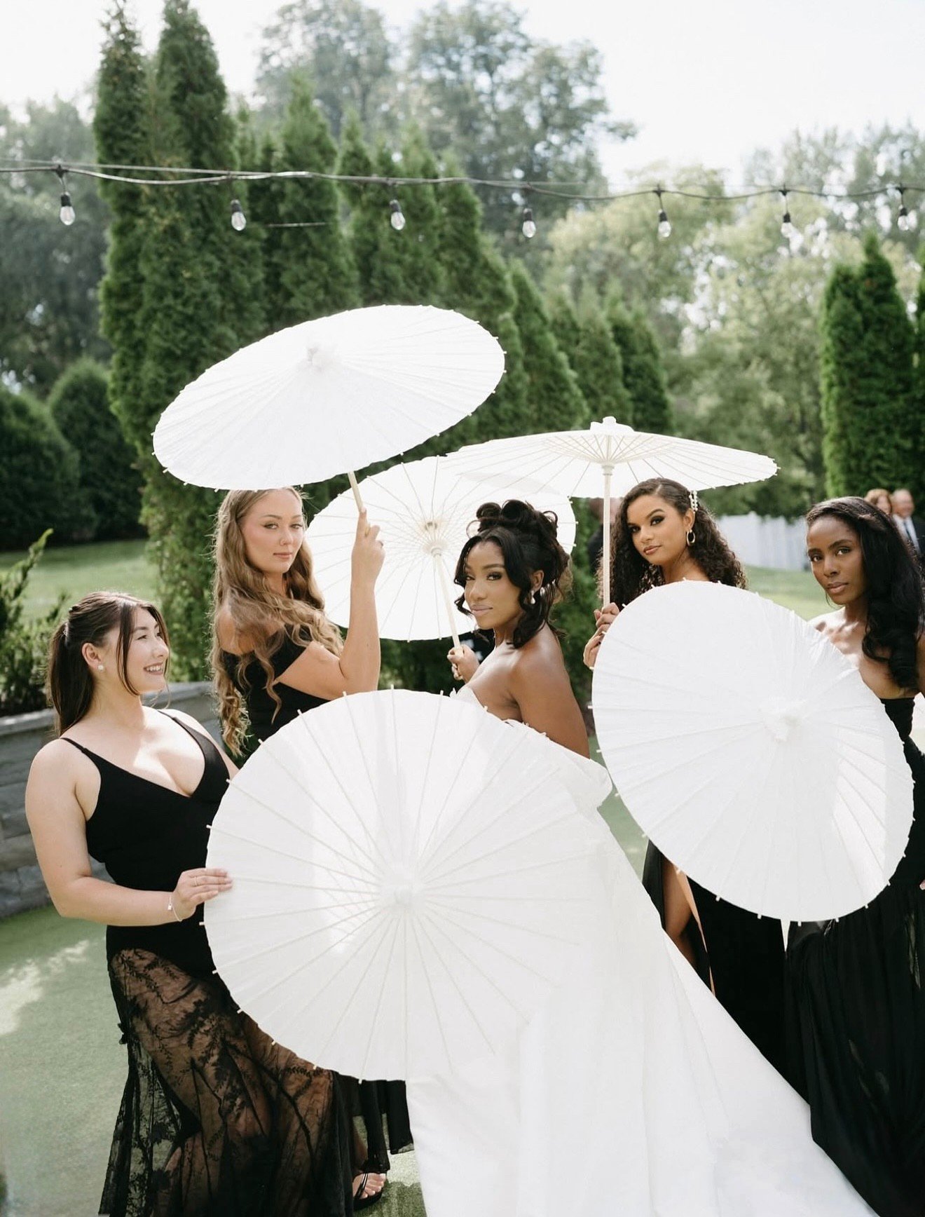 A bridesmaid moment done right. 🖤✨
Chic black dresses, dreamy parasols, and a whole lot of elegance. @riccasposa

#wedding #weddinginspo #bridalinspo #weddingfood #bridal #bride #atelier #nylbfw #foodarrangement # #bridetobe #luxurybridal #riccaspos