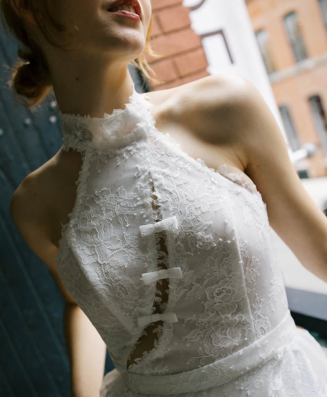Precision in every seam 🤍
#wedding #weddinginspo #bridalinspo #bridal #bride #heracouture  #heracouturenyc #atelier #nylbfw #veil #weddingveil #bridetobe #luxurybridal