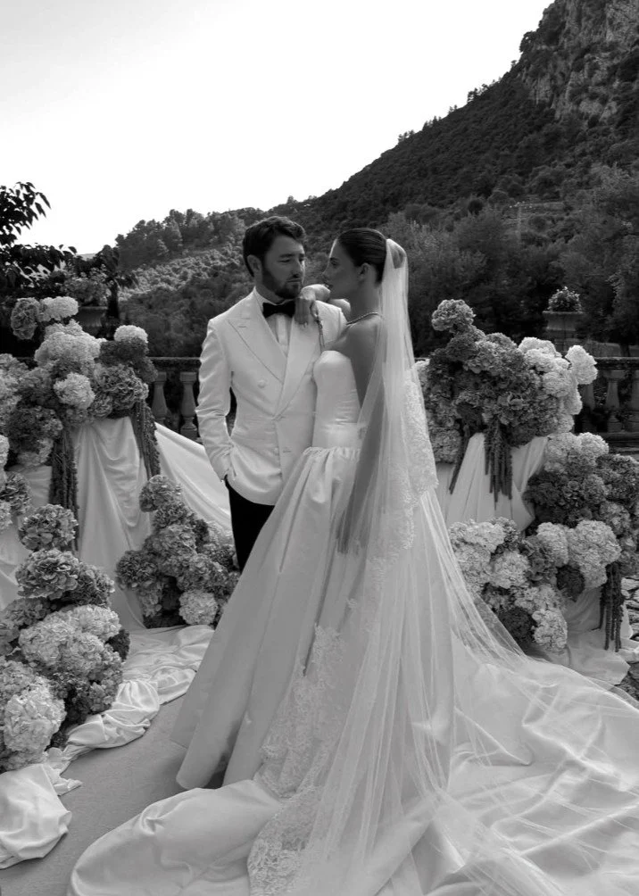 @tialineker wearing @pallascouture 🩵 featured in @vogueaustralia ⛲🦪

#NYLBFW #BridalFashion #PallasCouture #PallasBride #VogueAustralia  #BridalStyle #LuxuryBride #DesignerGown #WeddingInspiration #ModernBride #BridalEditorial #WeddingDress #Coutur