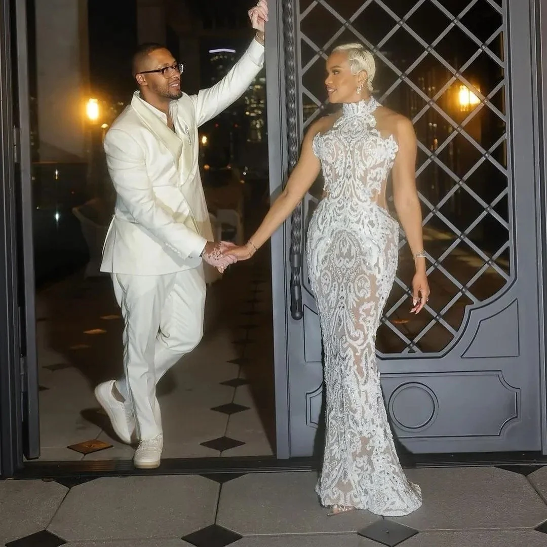 Two-time Grammy Award winner LeToya Luckett dazzles in a custom beaded Es&eacute; Az&eacute;nabor dress on her wedding day.

#NYLBFW #WeddingInspiration #BridalFashion #WeddingDress #BridalInspo #WeddingStyle #RomanticWedding #WeddingPhotography #Bri