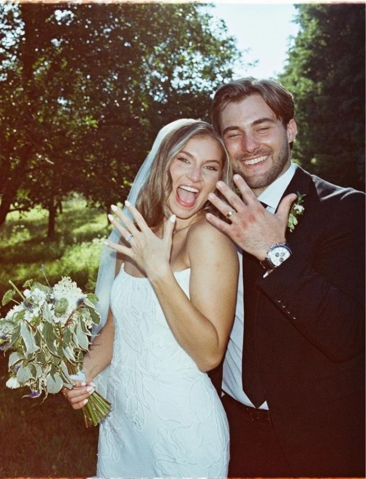 Candid moments right after &ldquo;I do&rdquo; 
#NYLBFW #WeddingInspiration #BridalFashion #WeddingDress #WeddingInspo #BridalInspo #WeddingStyle #RomanticWedding #WeddingPhotography #BridalStyle