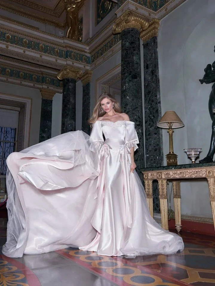 Beautiful hints of blush in this gown by Galia Lahav. 
@galialahav

#nylbfw #thebridalcouncil #luxurybridal #bridaltrend #blushbridaltrend #GaliaLahav #BlushSpringTrend