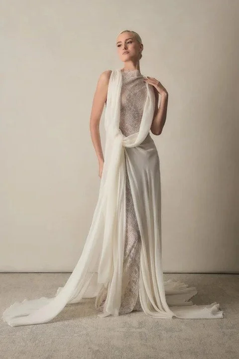 Poised and poetic, stunning draping from @katherinetash this bridal season. 

#nylbfw #thebridalcouncil #luxurybridal #bridaltrend #blushbridaltrend #KatherineTash #PoeticSpringTrend