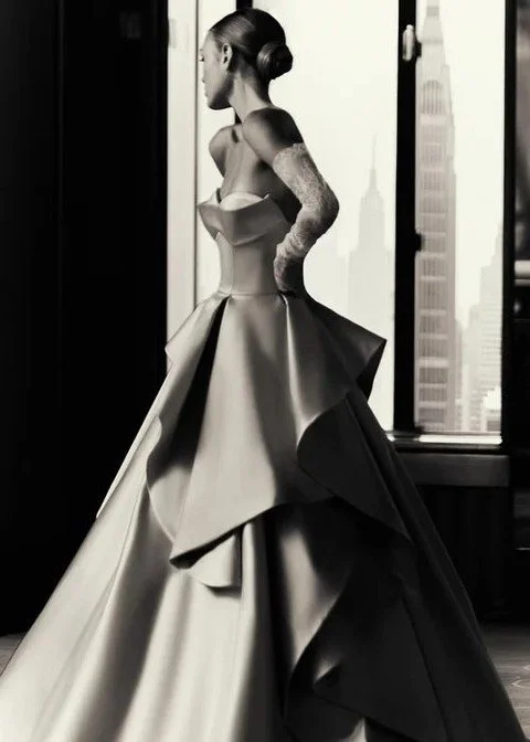 @markingram is bringing beautiful sculptural silhouettes this S/S '27 season. 

#nylbfw #thebridalcouncil #luxurybridal #bridaltrend #blushbridaltrend #MarkIngram #SculpturalSpringTrend