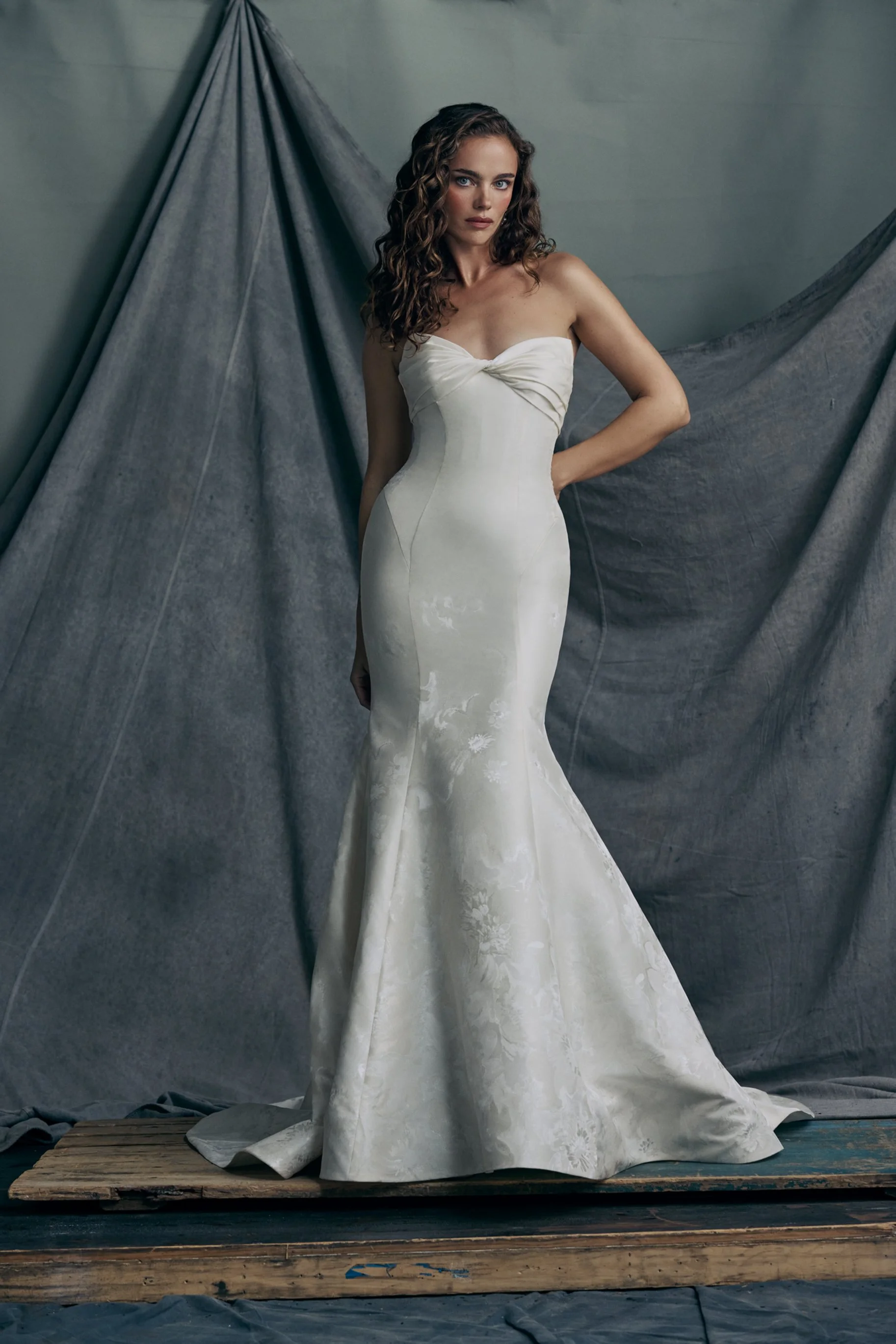 justine-anne-barge-wedding-dress-5.jpg